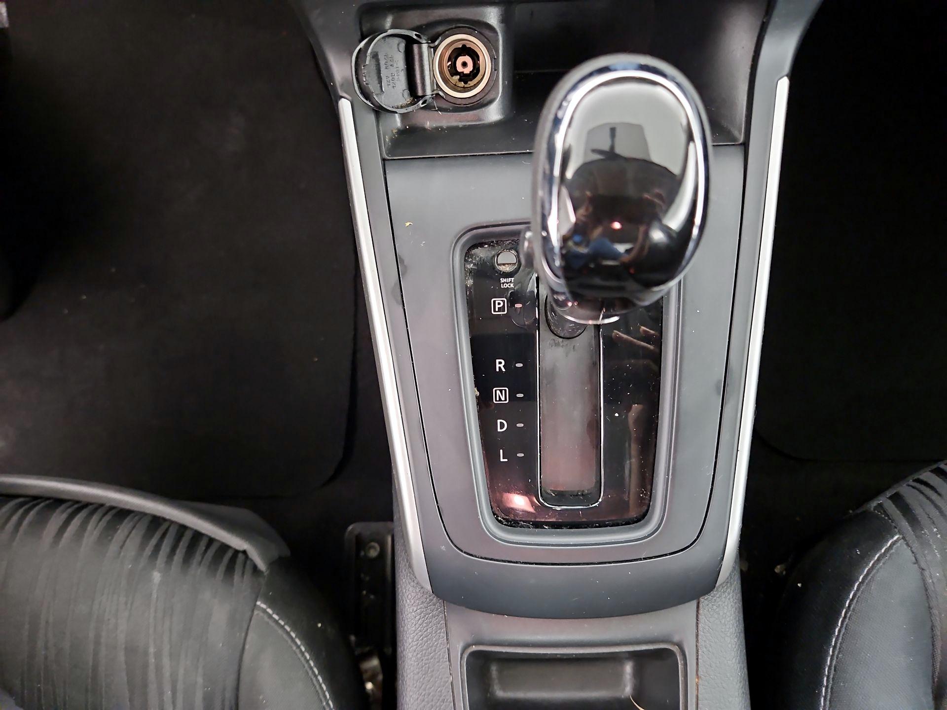 Thumbnail: 2018 Nissan Sentra - 17