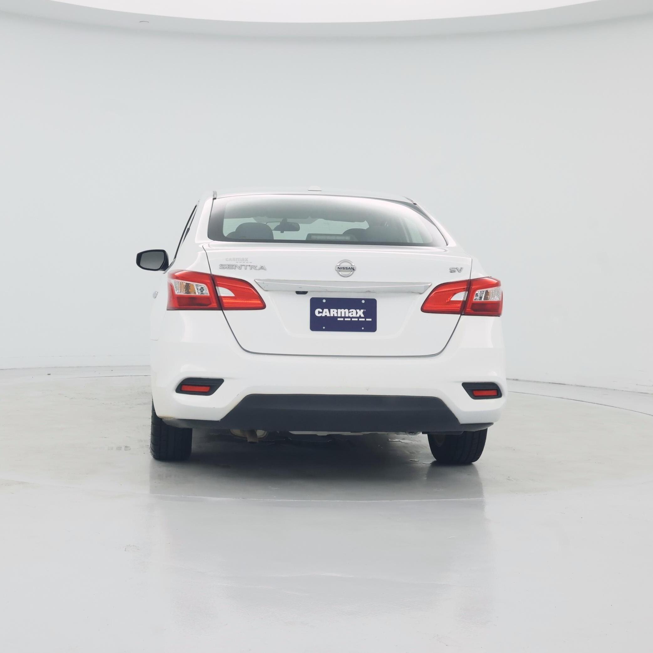 Thumbnail: 2018 Nissan Sentra - 6