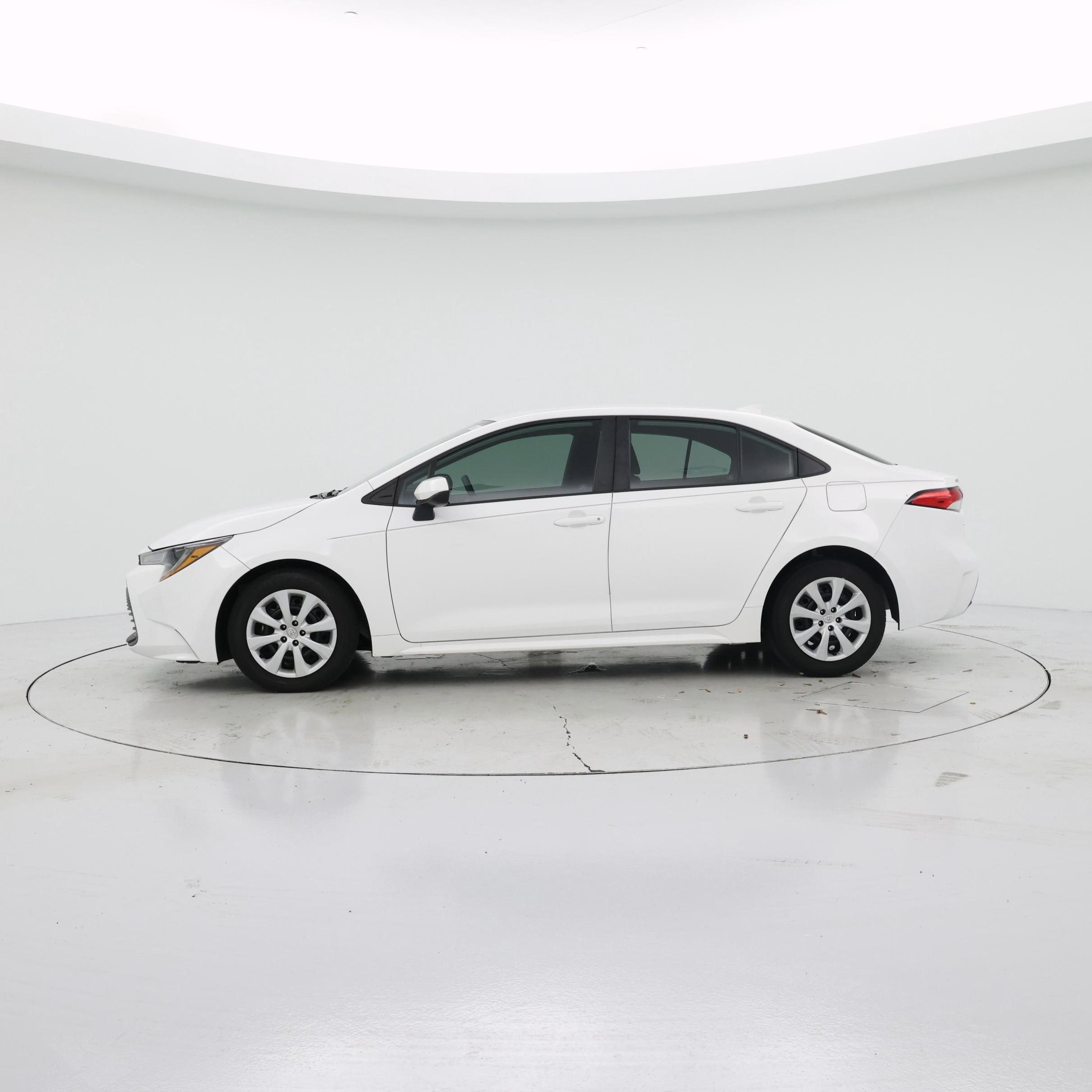 Thumbnail: 2023 Toyota Corolla - 3