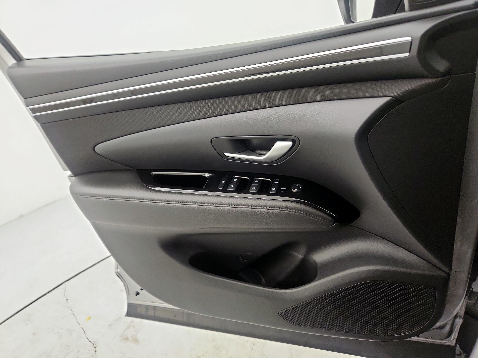 Thumbnail: 2024 Hyundai Tucson - 12
