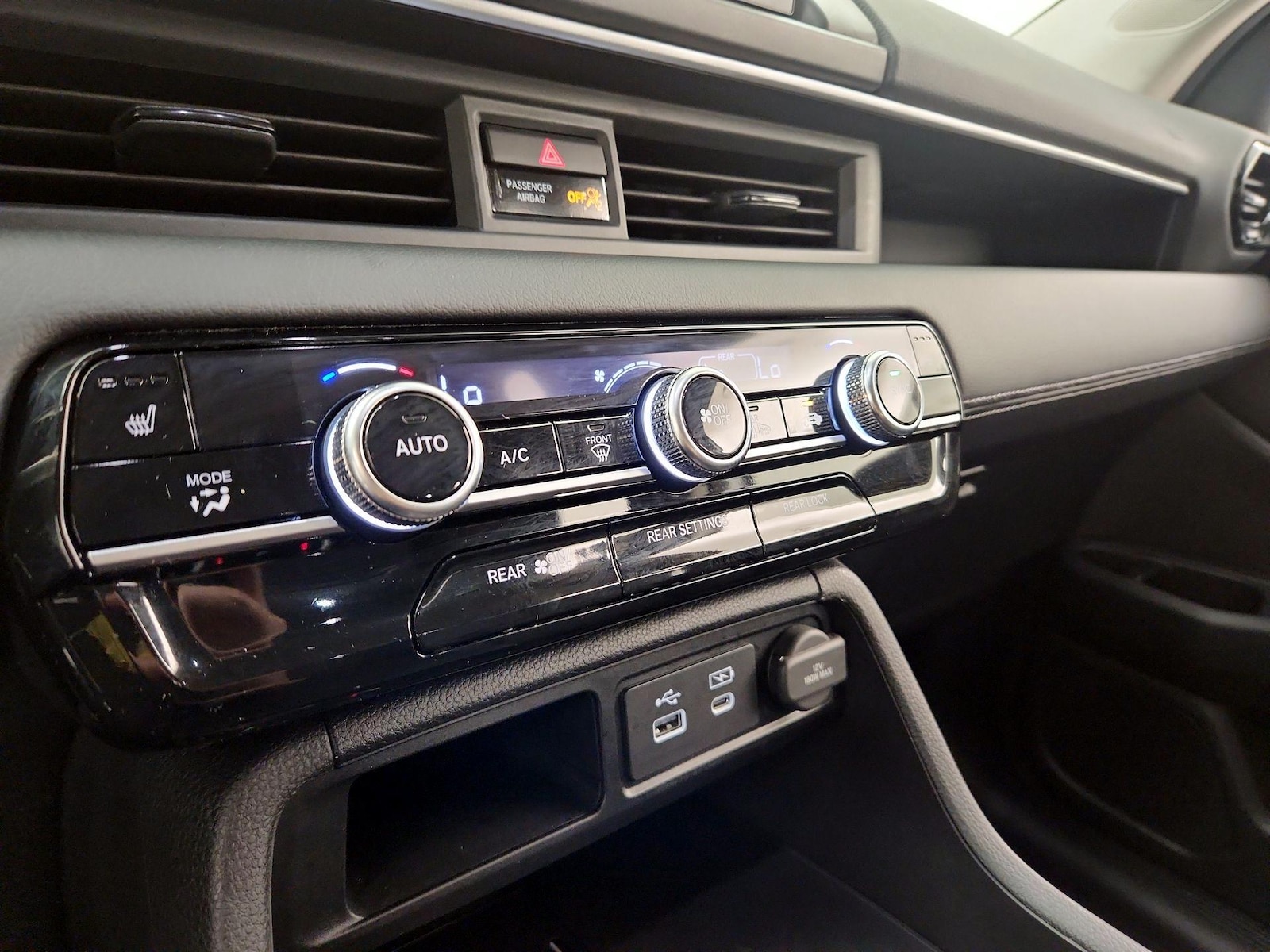 2024 Honda Pilot EX-L - Photo 17