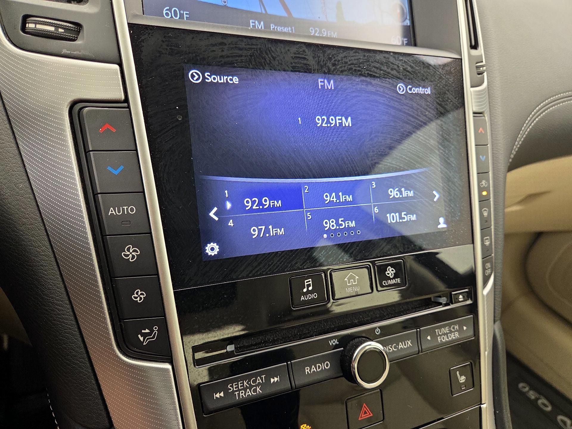Thumbnail: 2019 INFINITI Q50 - 16