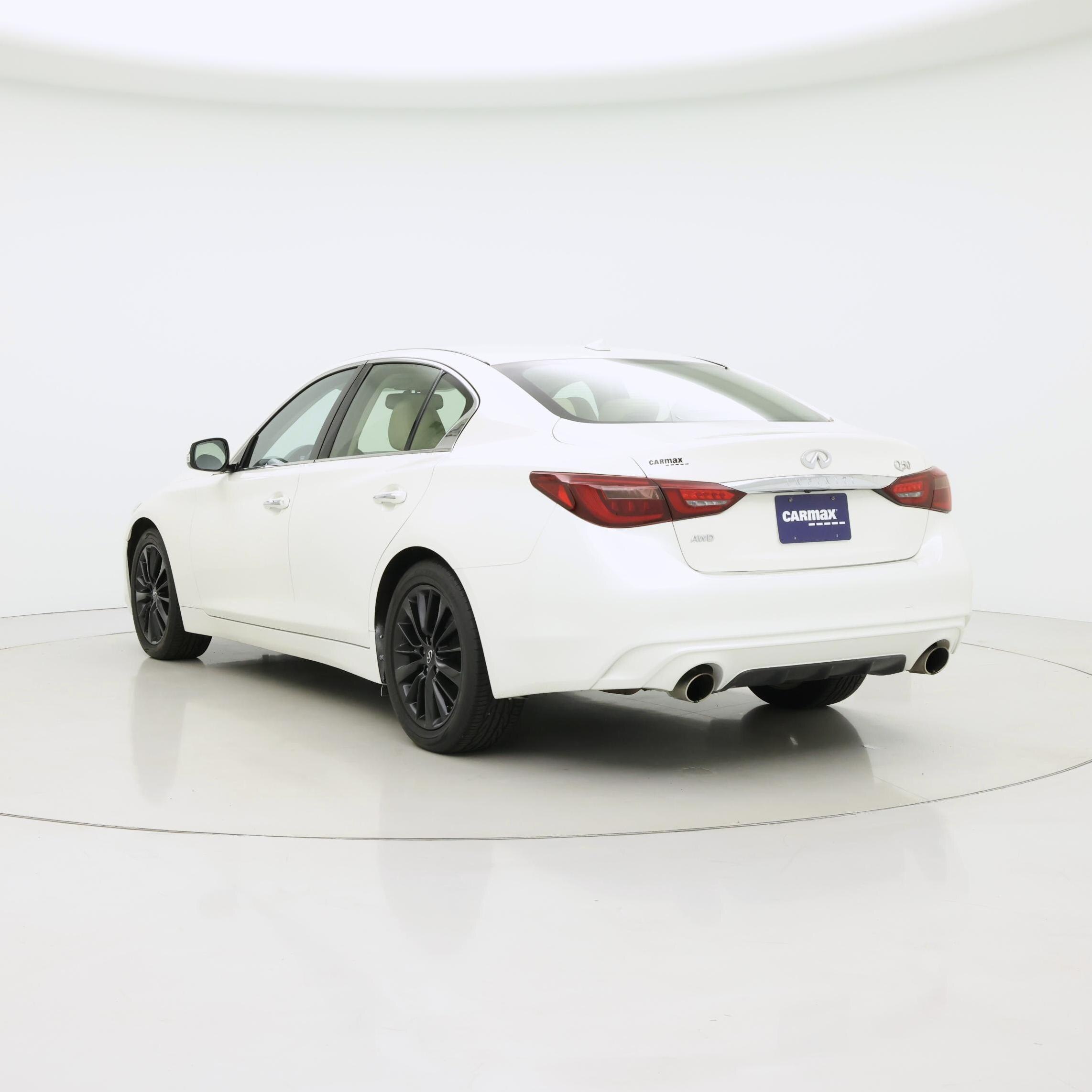 Thumbnail: 2019 INFINITI Q50 - 2
