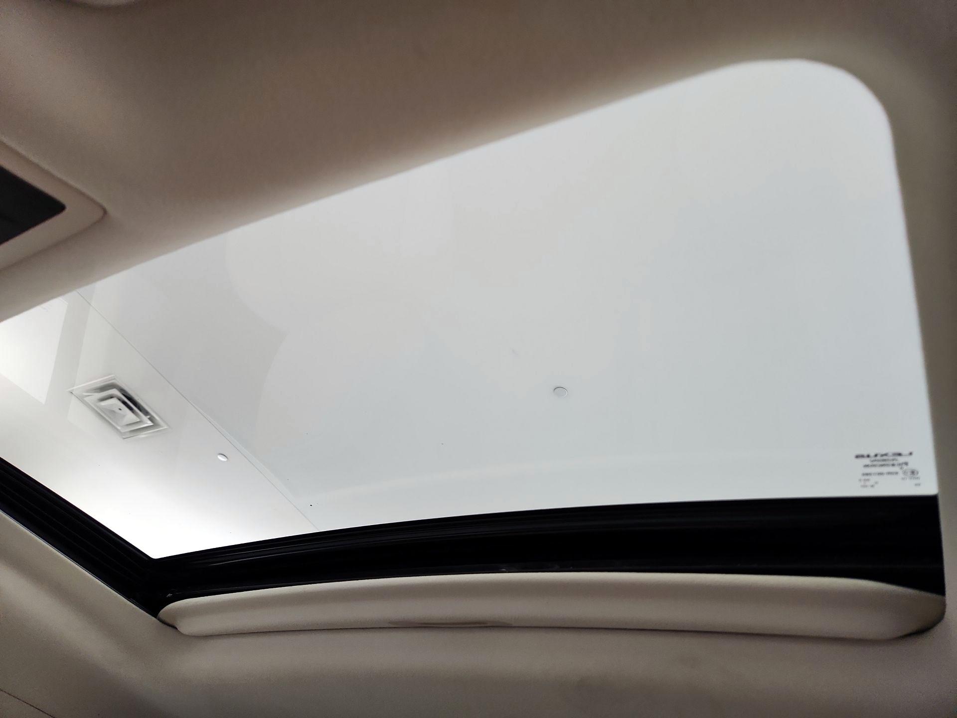 Thumbnail: 2019 Lexus RX - 17