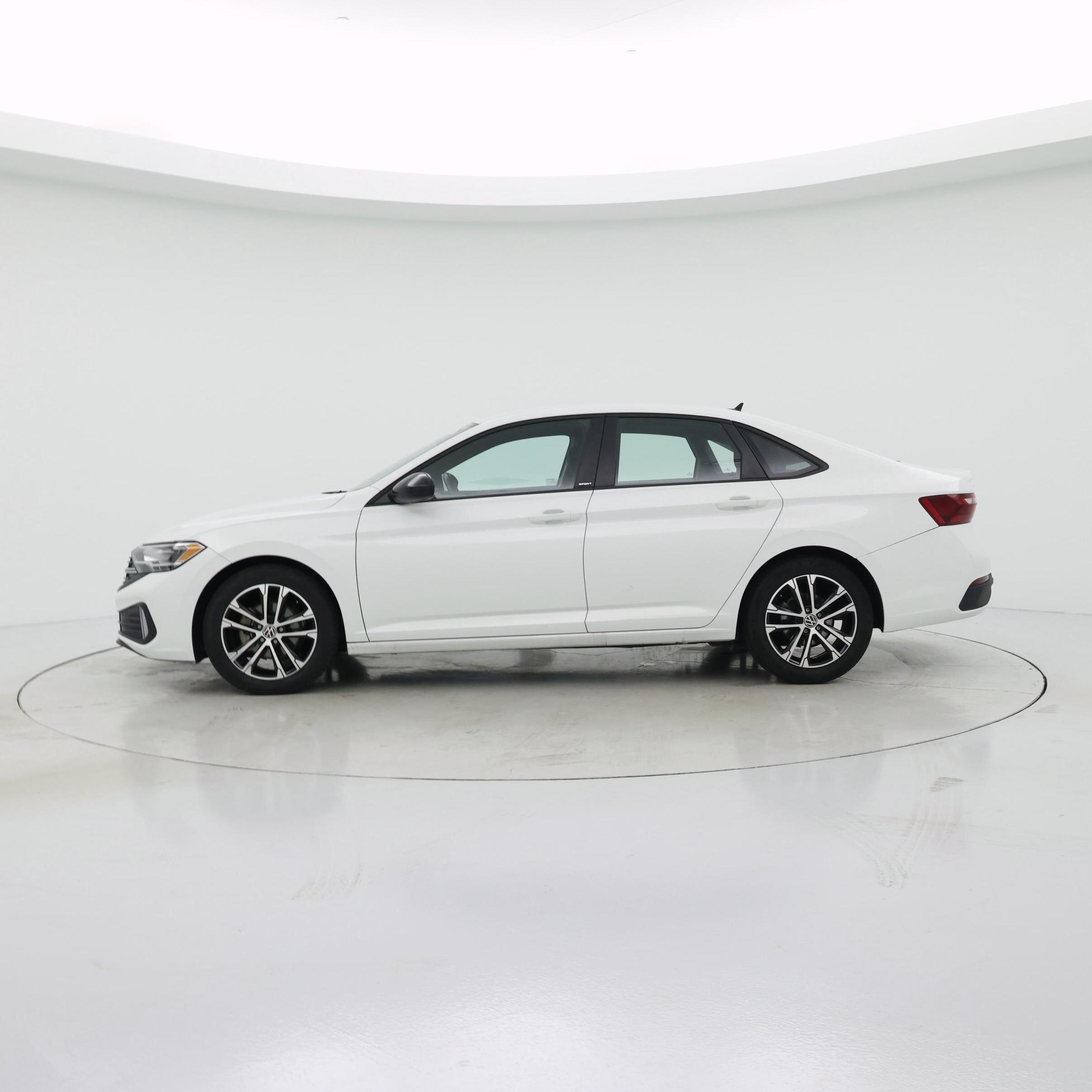 Thumbnail: 2024 Volkswagen Jetta - 3