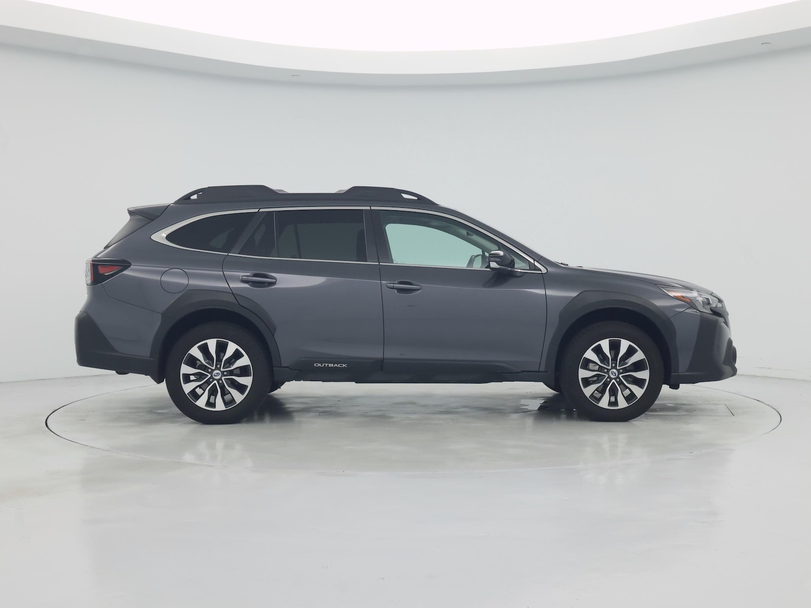 2025 Subaru Outback Limited - Photo 8