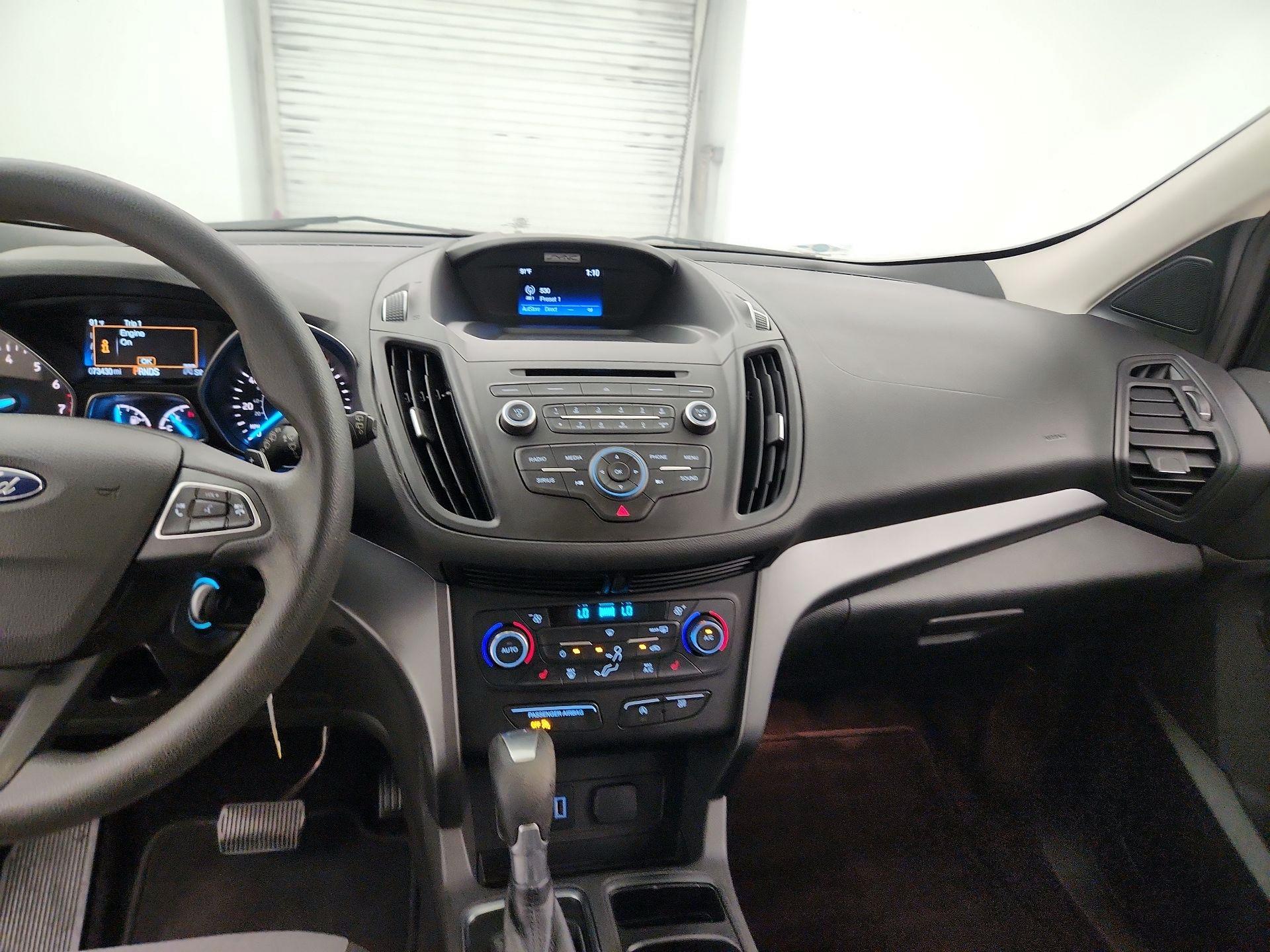 Thumbnail: 2017 Ford Escape - 9