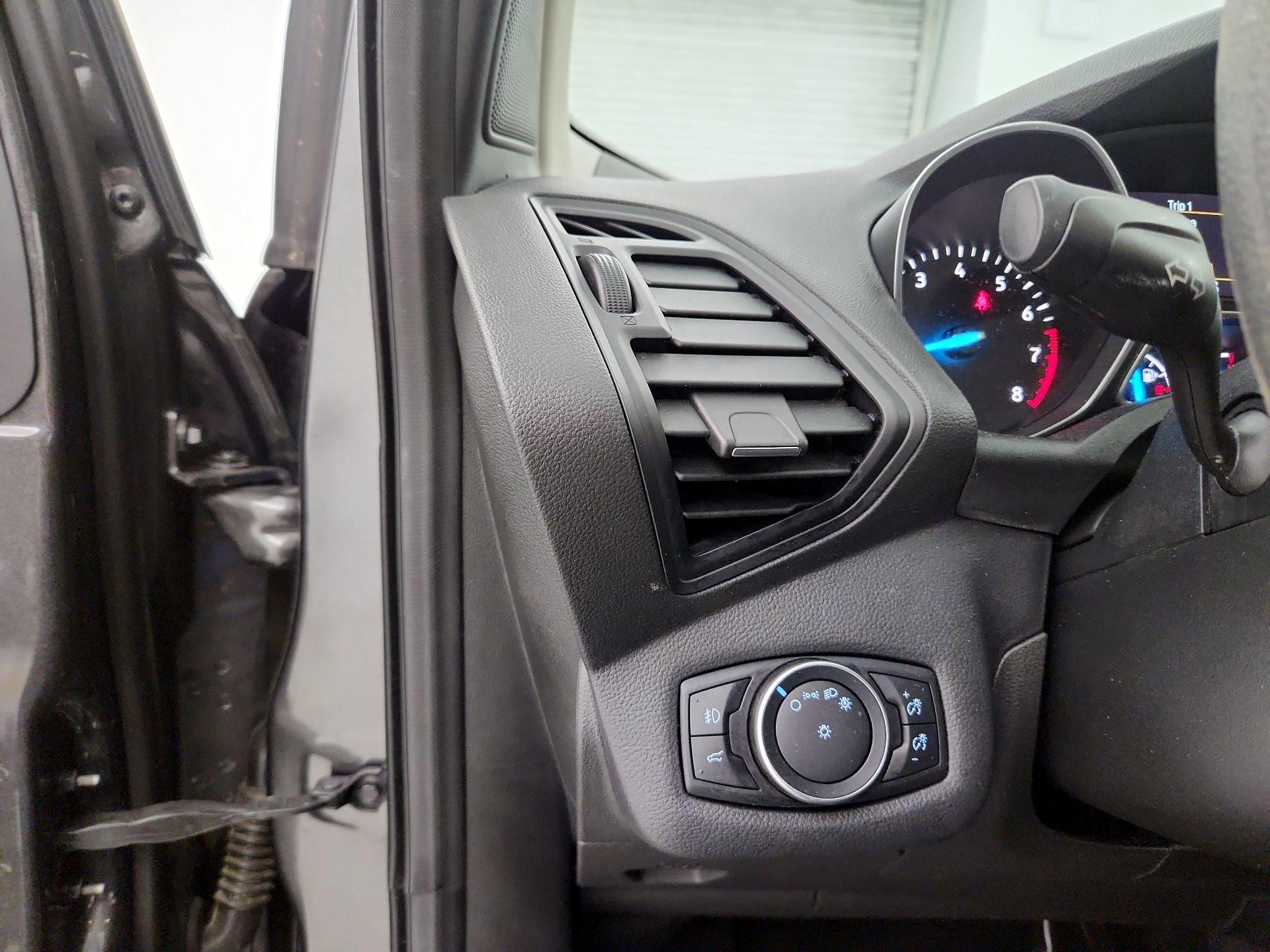 Thumbnail: 2017 Ford Escape - 13