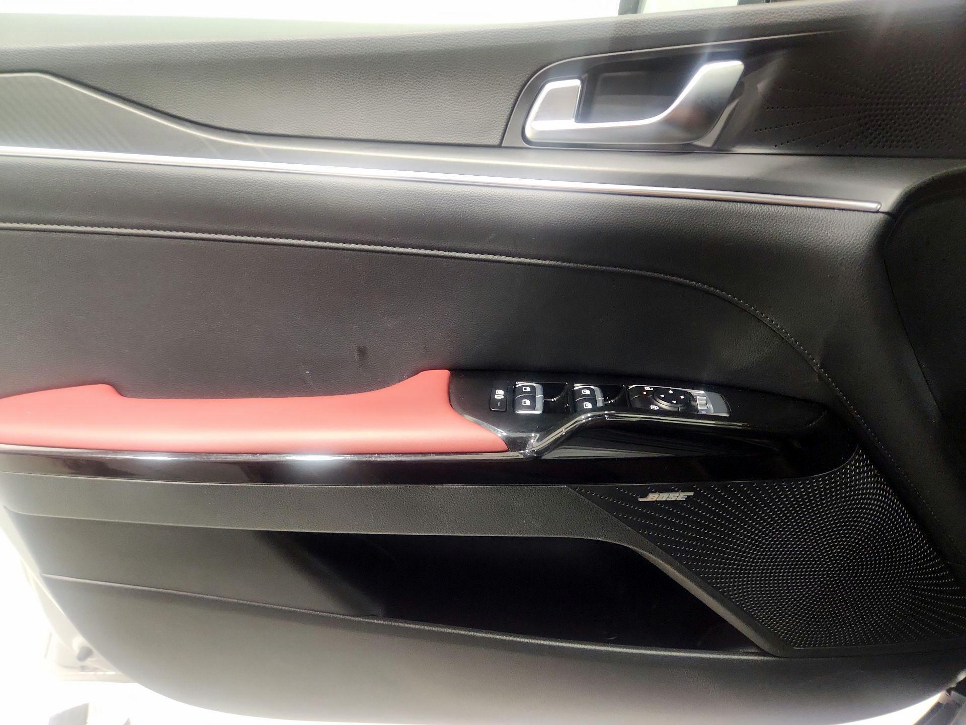 Thumbnail: 2025 Kia K5 - 12