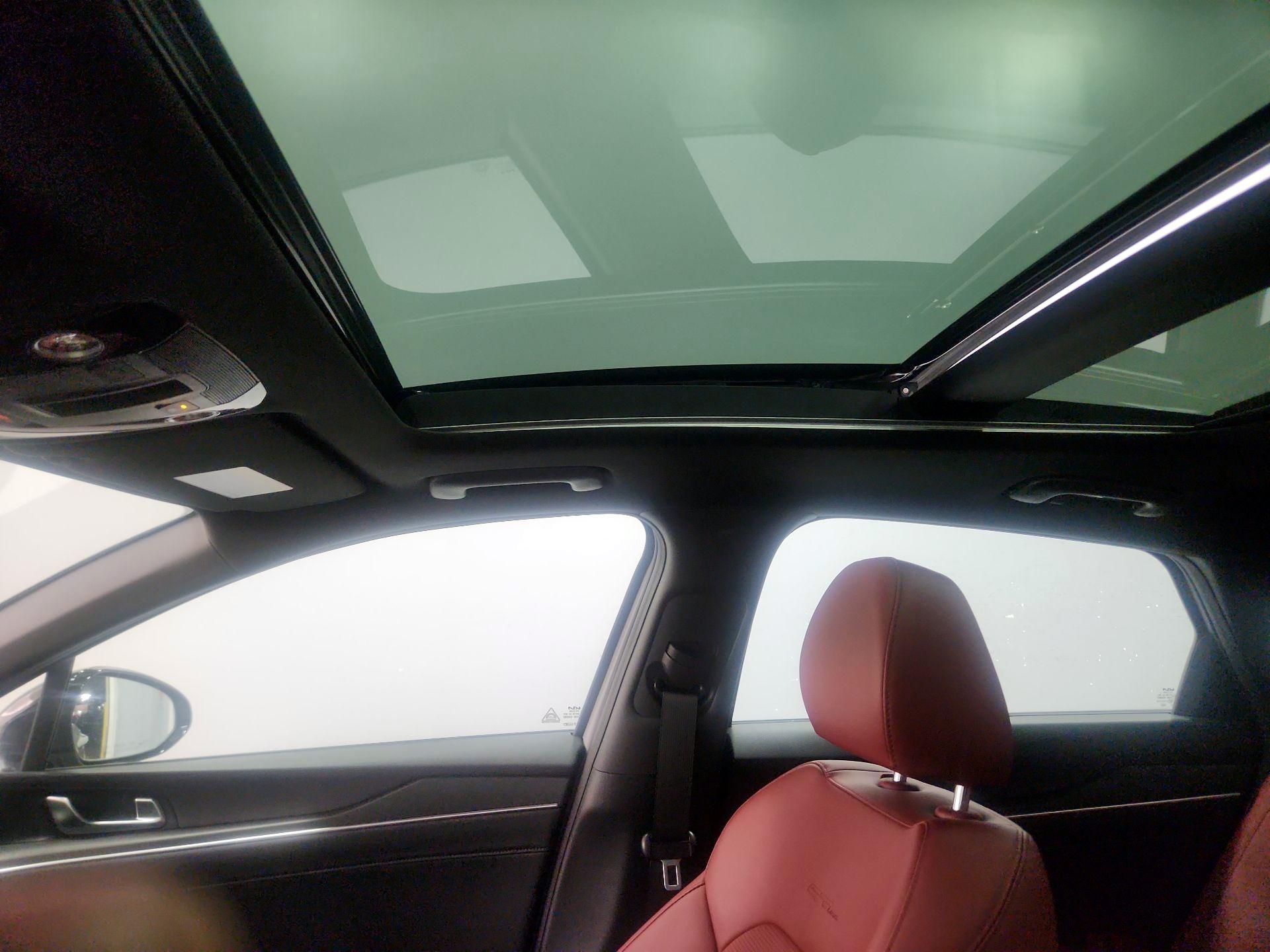 Thumbnail: 2025 Kia K5 - 19