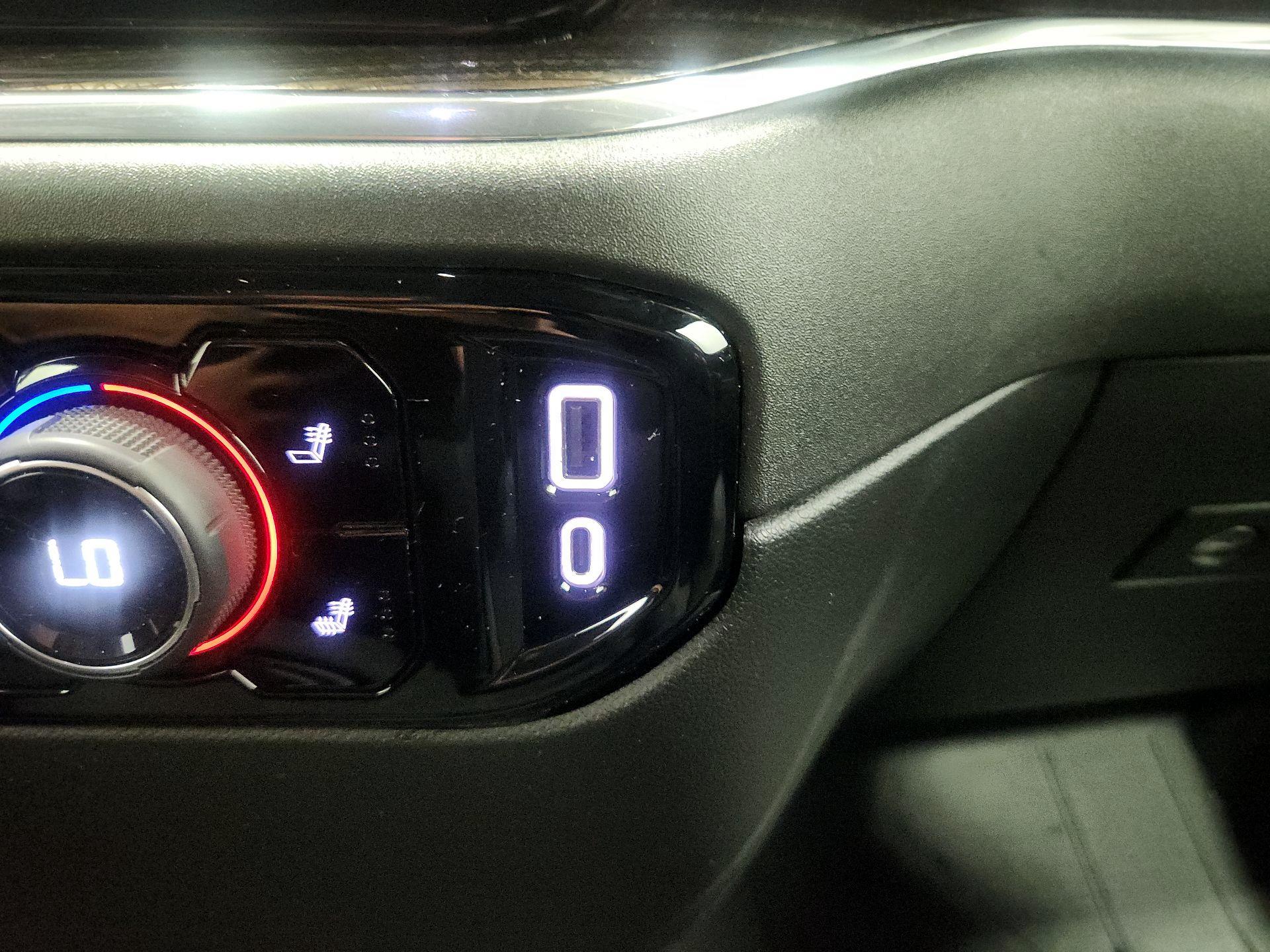 Thumbnail: 2023 Chevrolet Silverado 1500 - 18