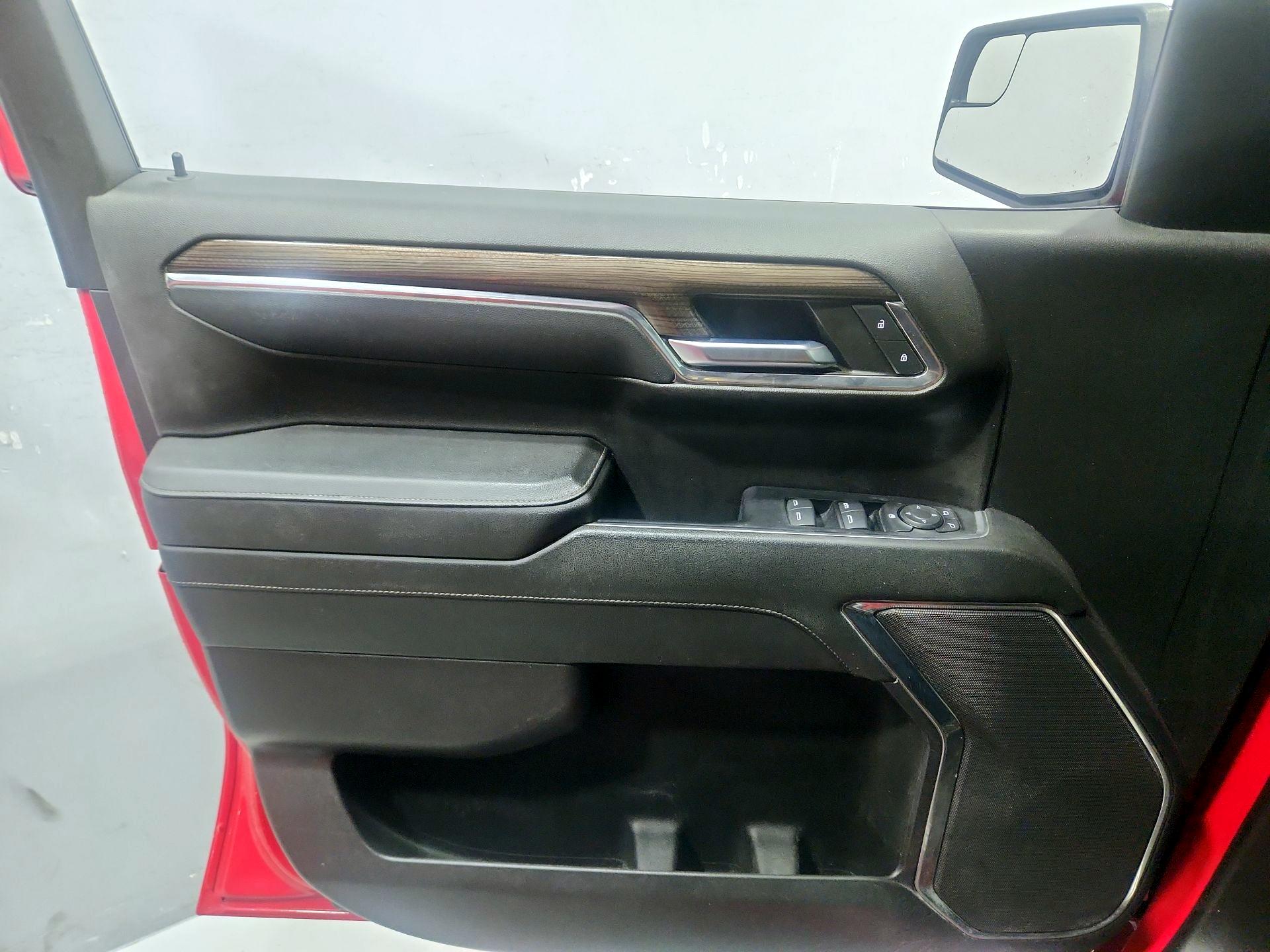 Thumbnail: 2023 Chevrolet Silverado 1500 - 12