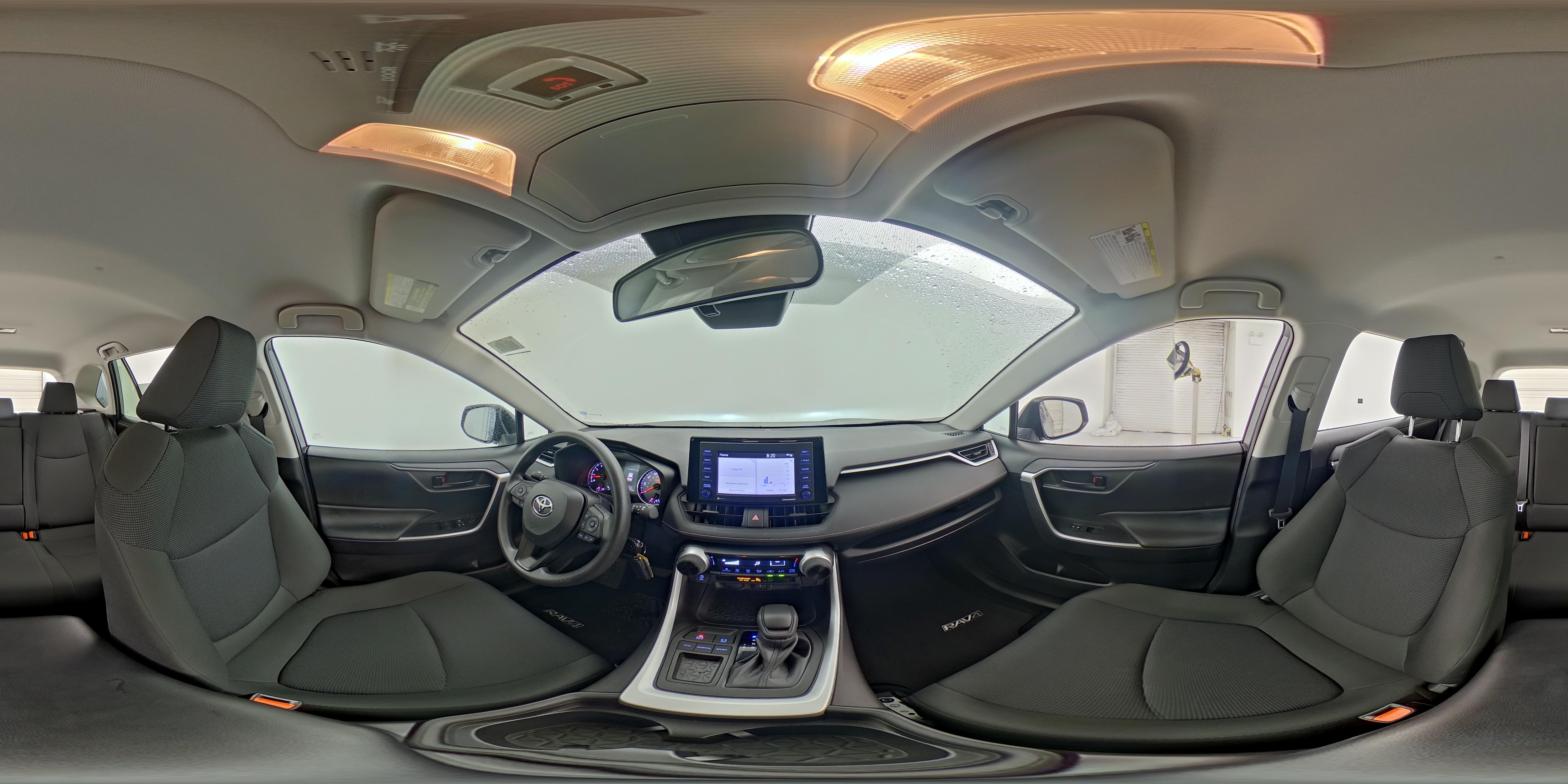 2021 Toyota RAV4 LE - Photo 24