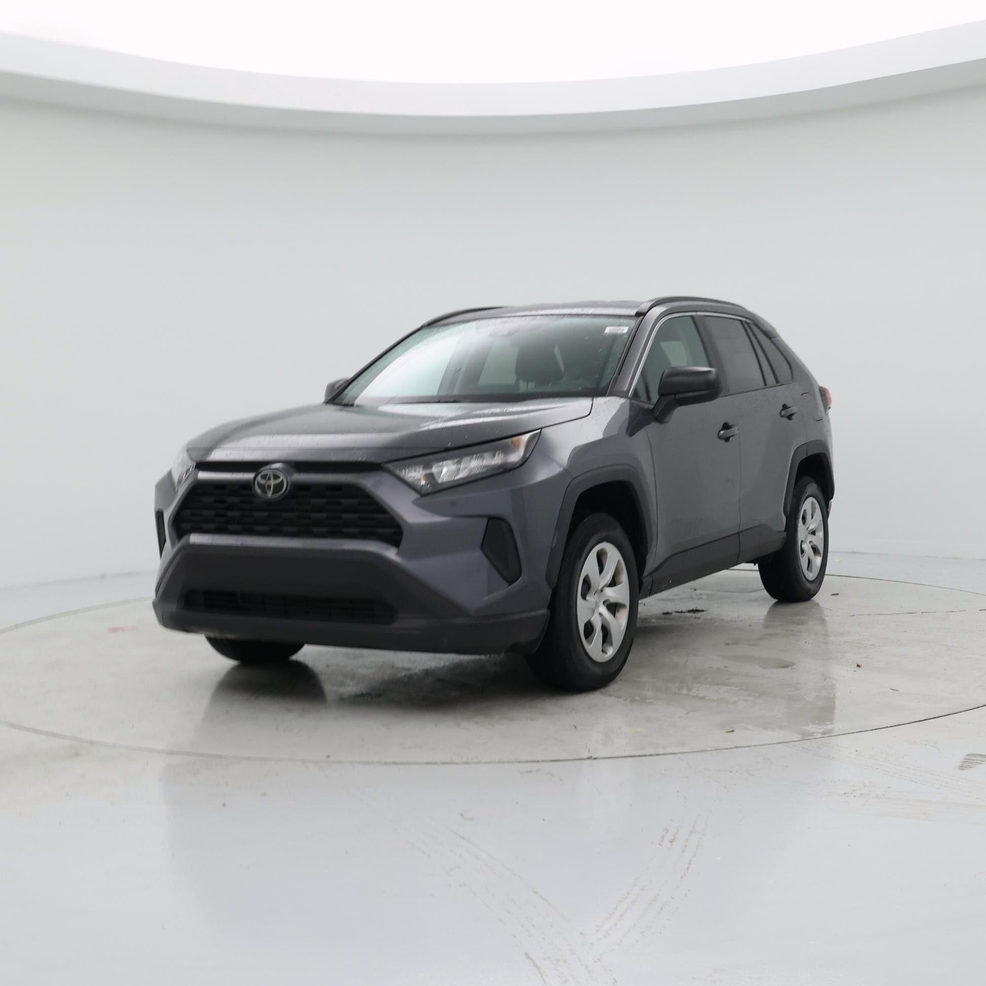 Thumbnail: 2021 Toyota RAV4 - 4