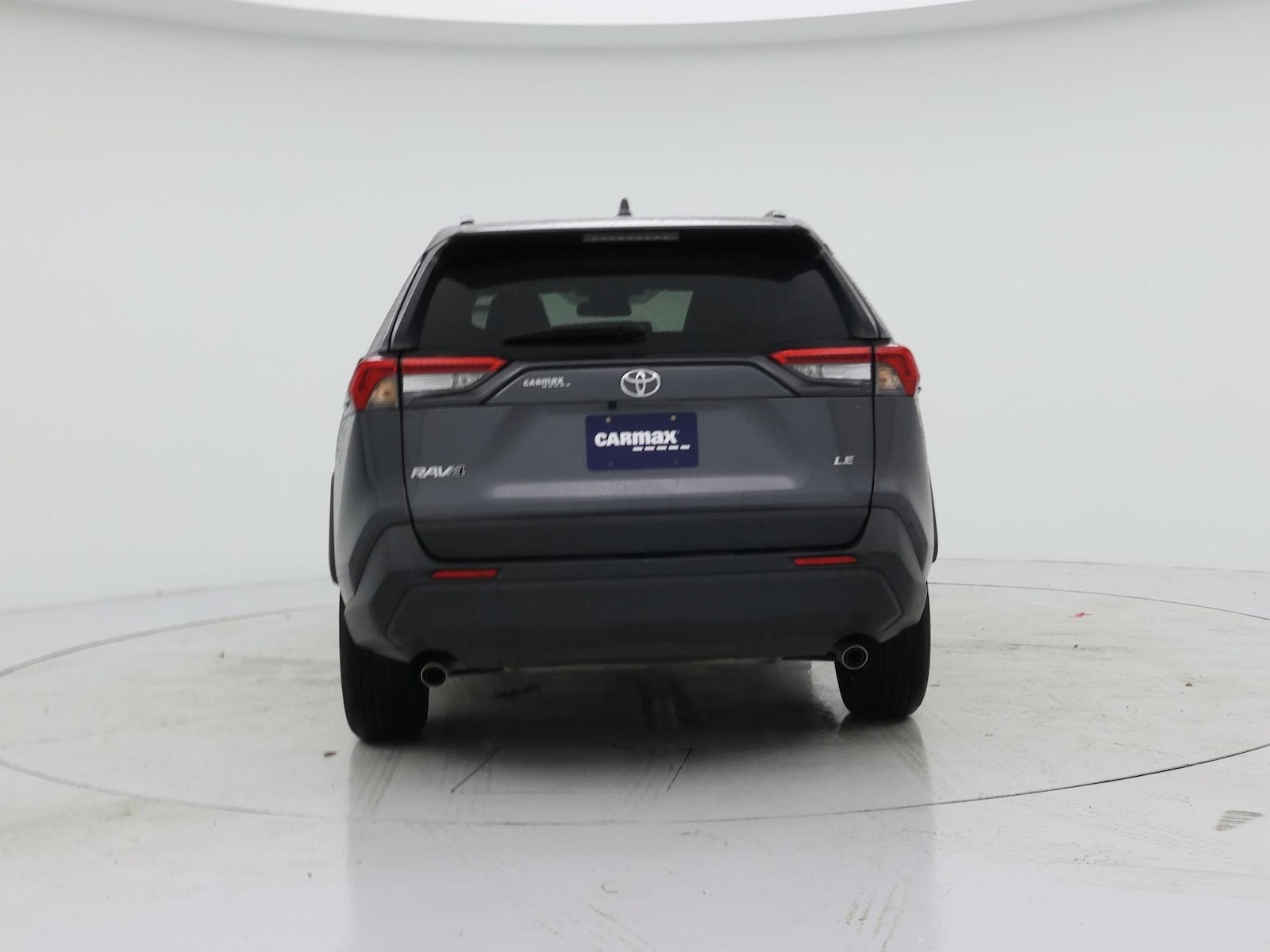 2021 Toyota RAV4 LE - Photo 7