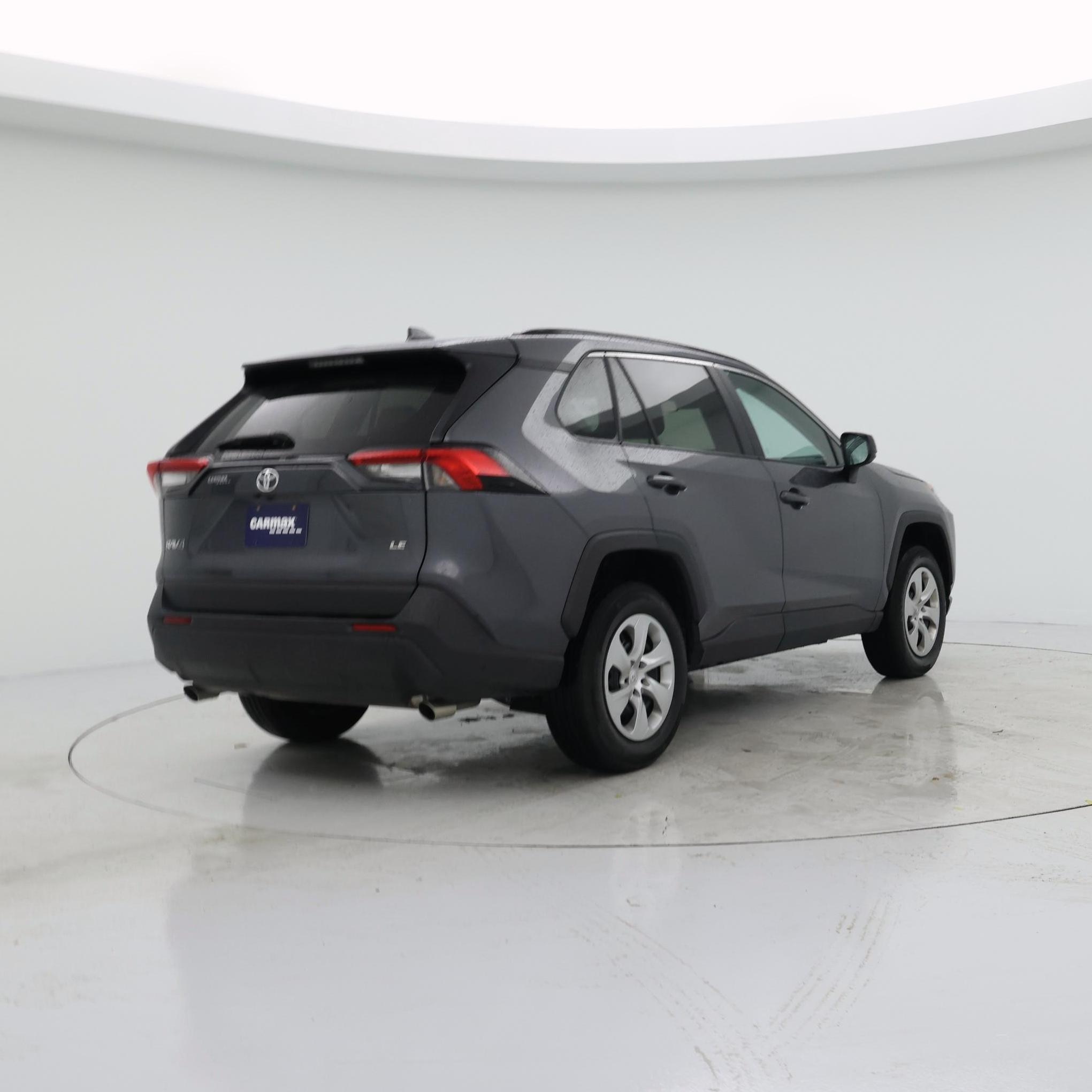 Thumbnail: 2021 Toyota RAV4 - 8