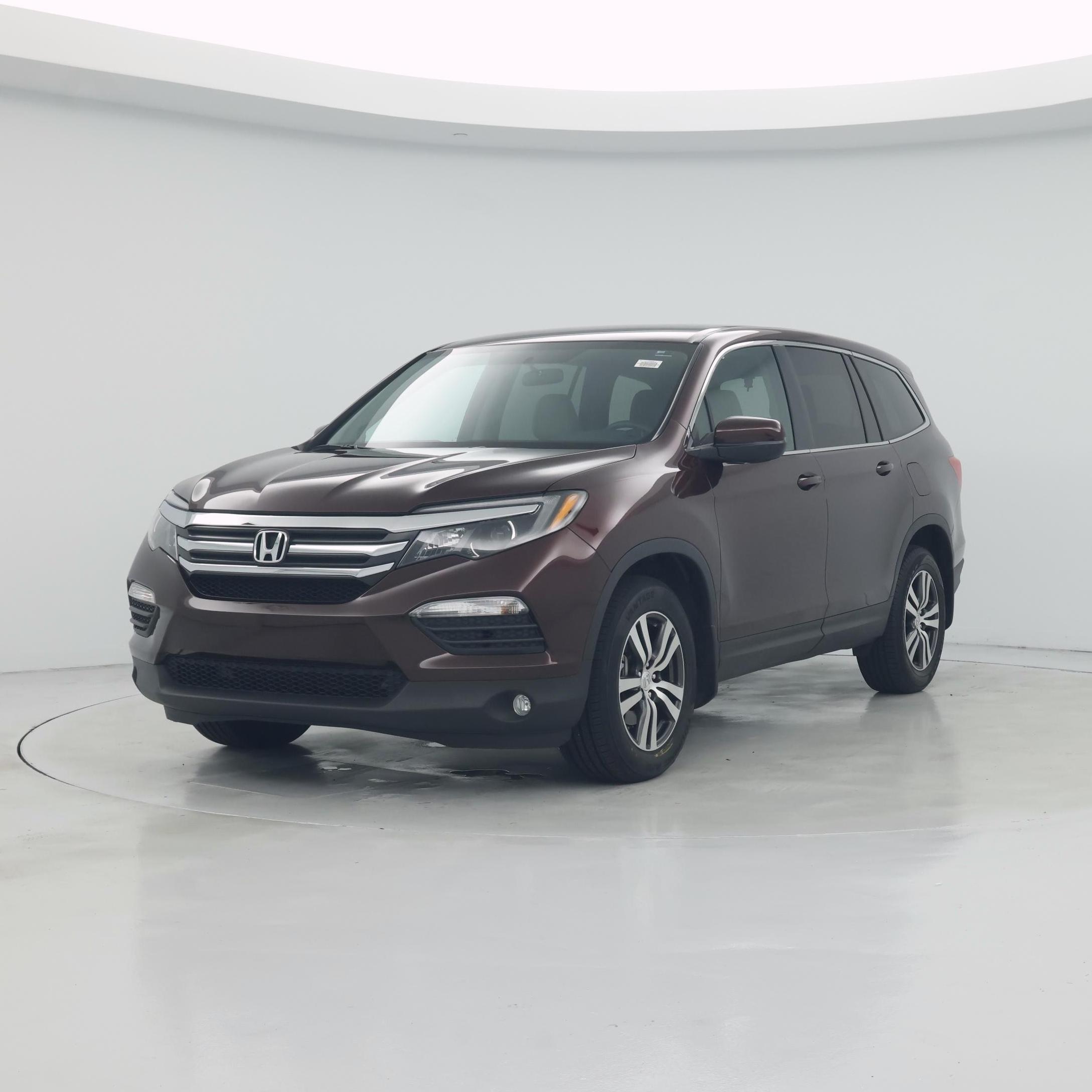 Thumbnail: 2017 Honda Pilot - 4