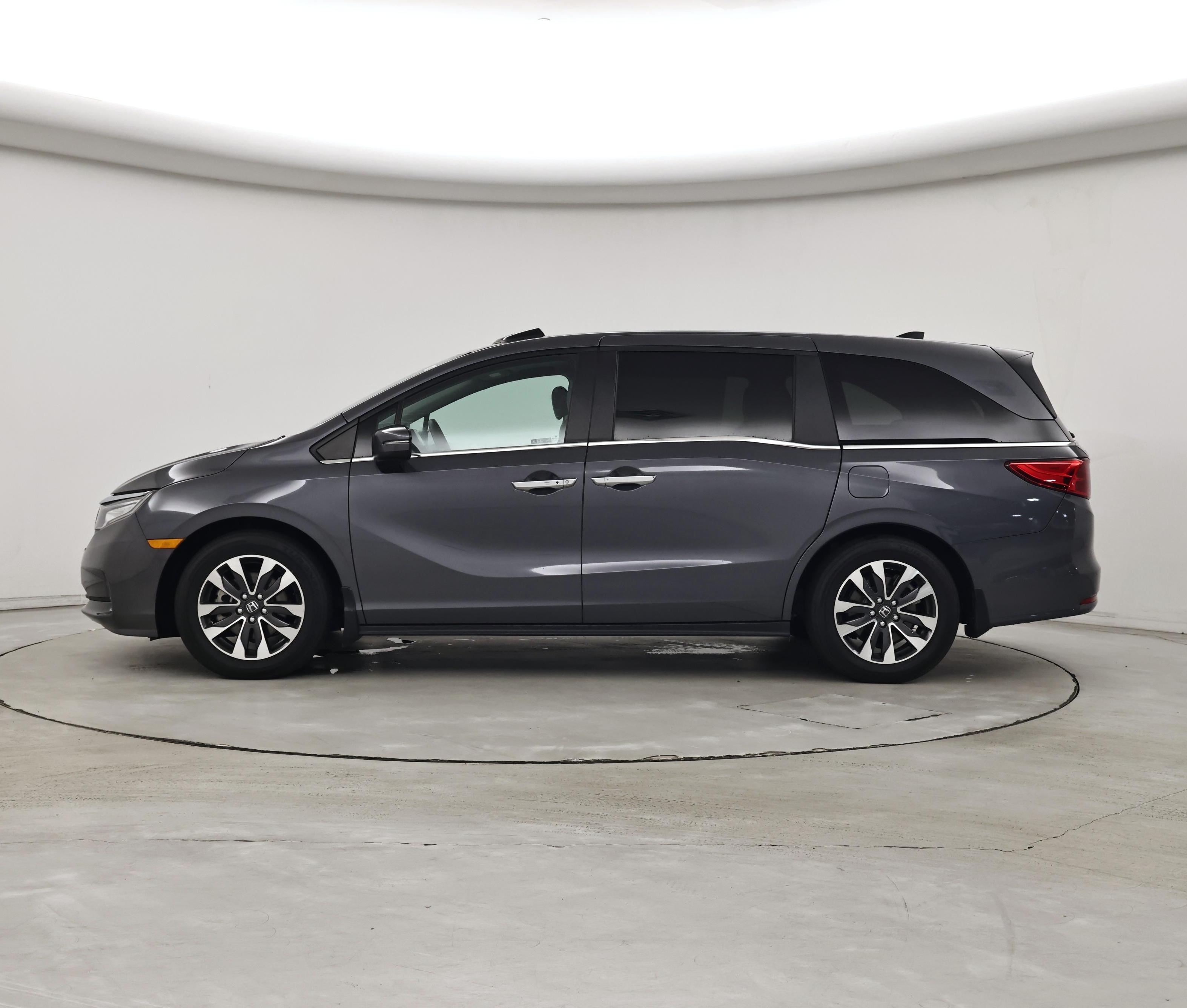 Thumbnail: 2024 Honda Odyssey - 3