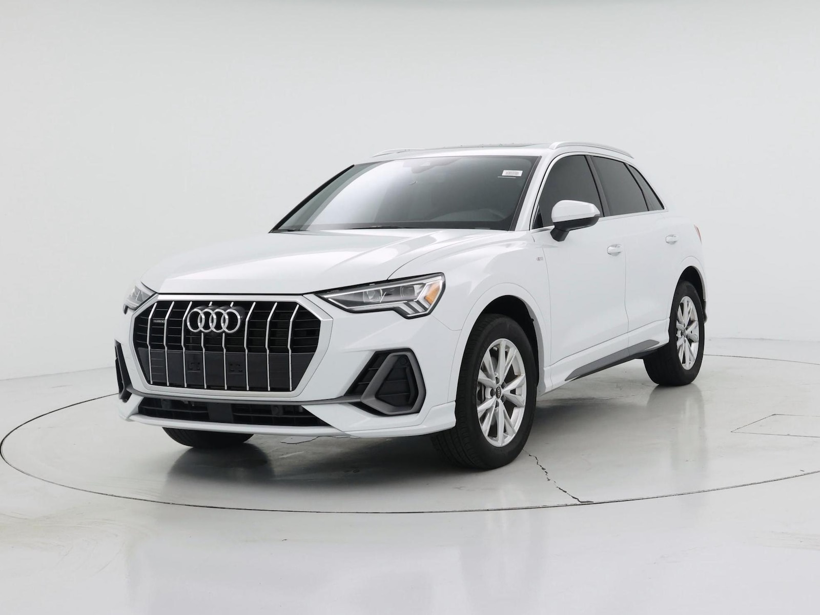 2024 Audi Q3 S Line Premium Plus - Photo 5