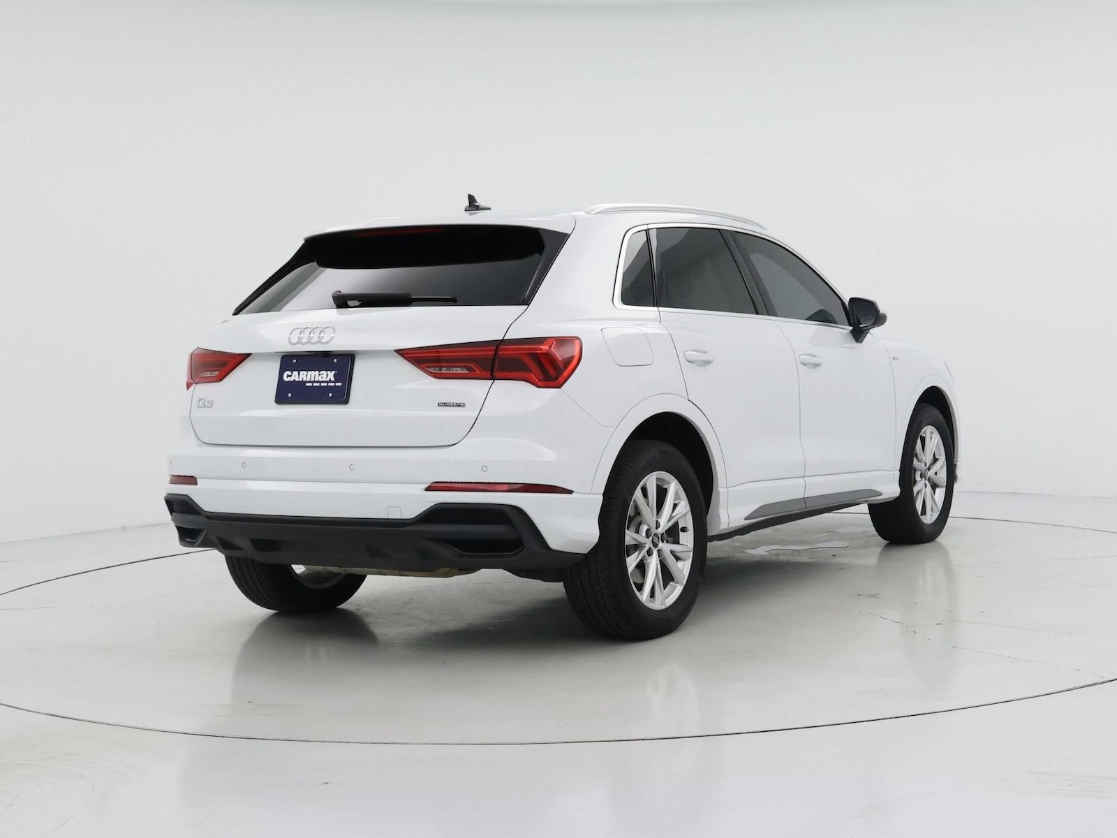 2024 Audi Q3 S Line Premium Plus - Photo 9