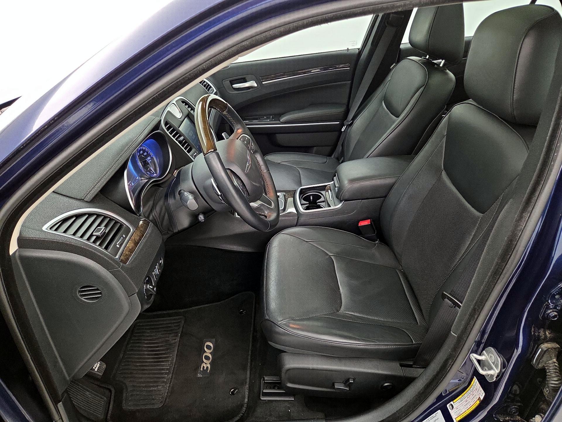 Thumbnail: 2016 Chrysler 300 - 11