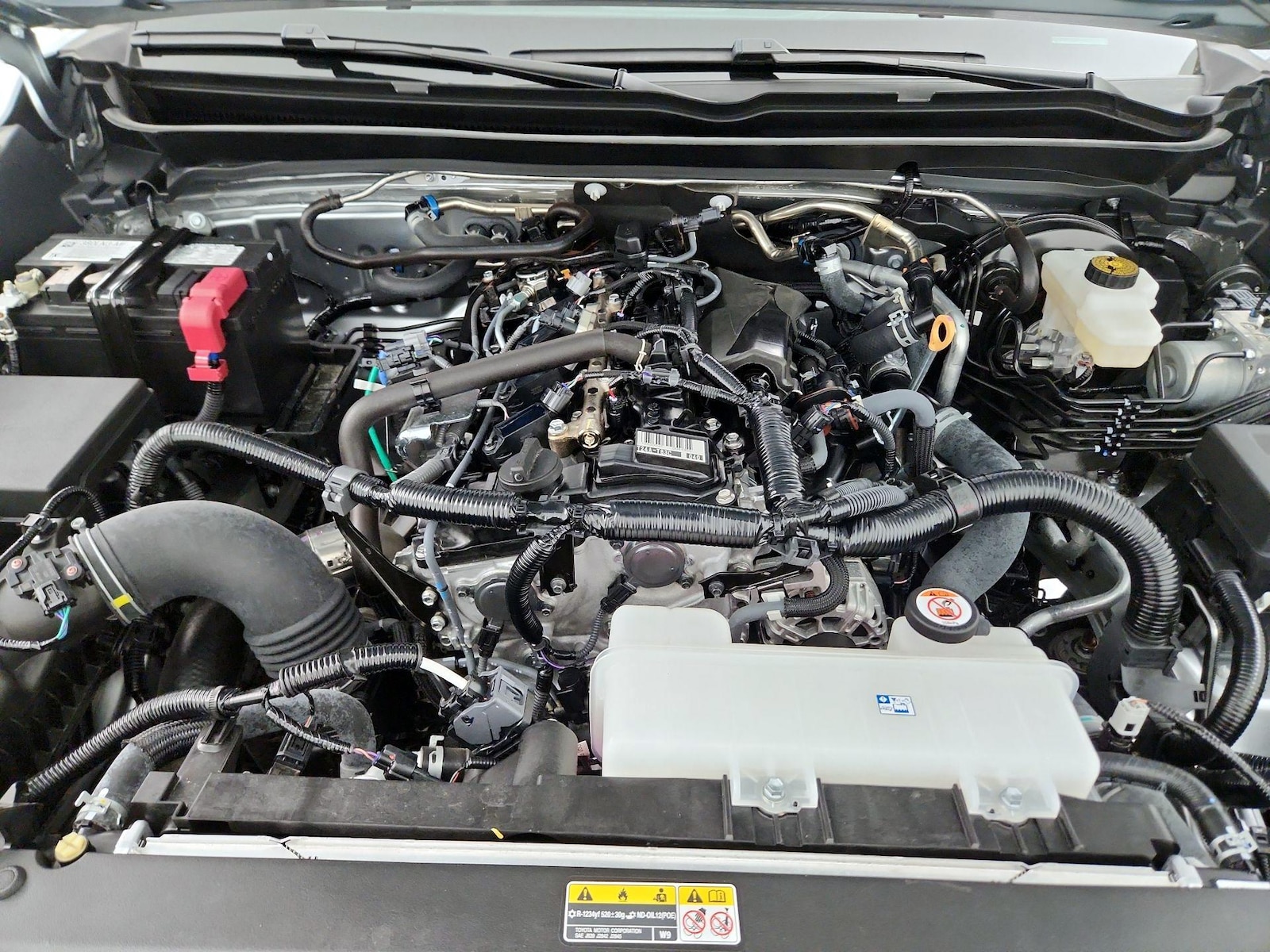 2025 Toyota Tacoma TRD Sport - Photo 23