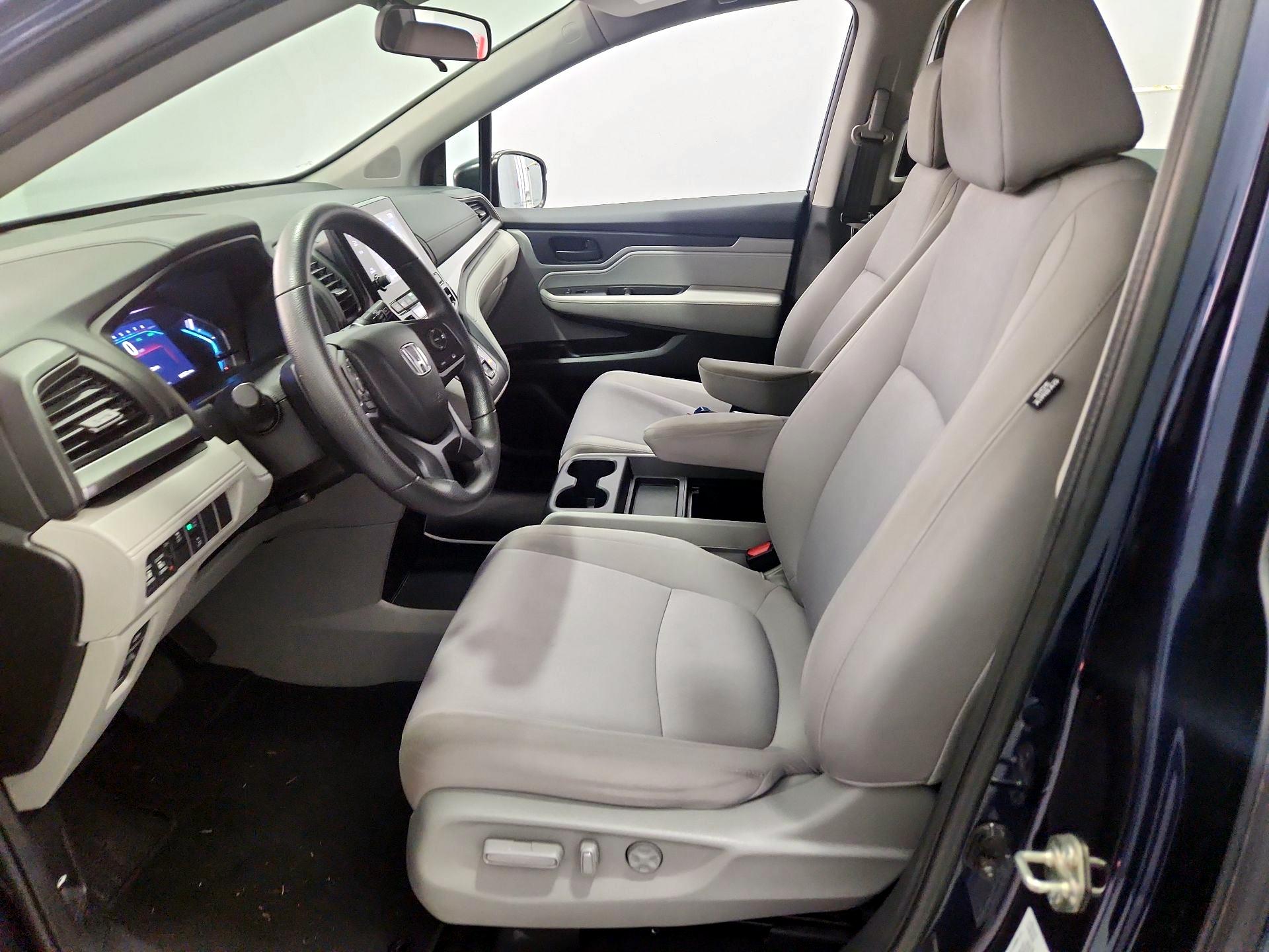 Thumbnail: 2020 Honda Odyssey - 11