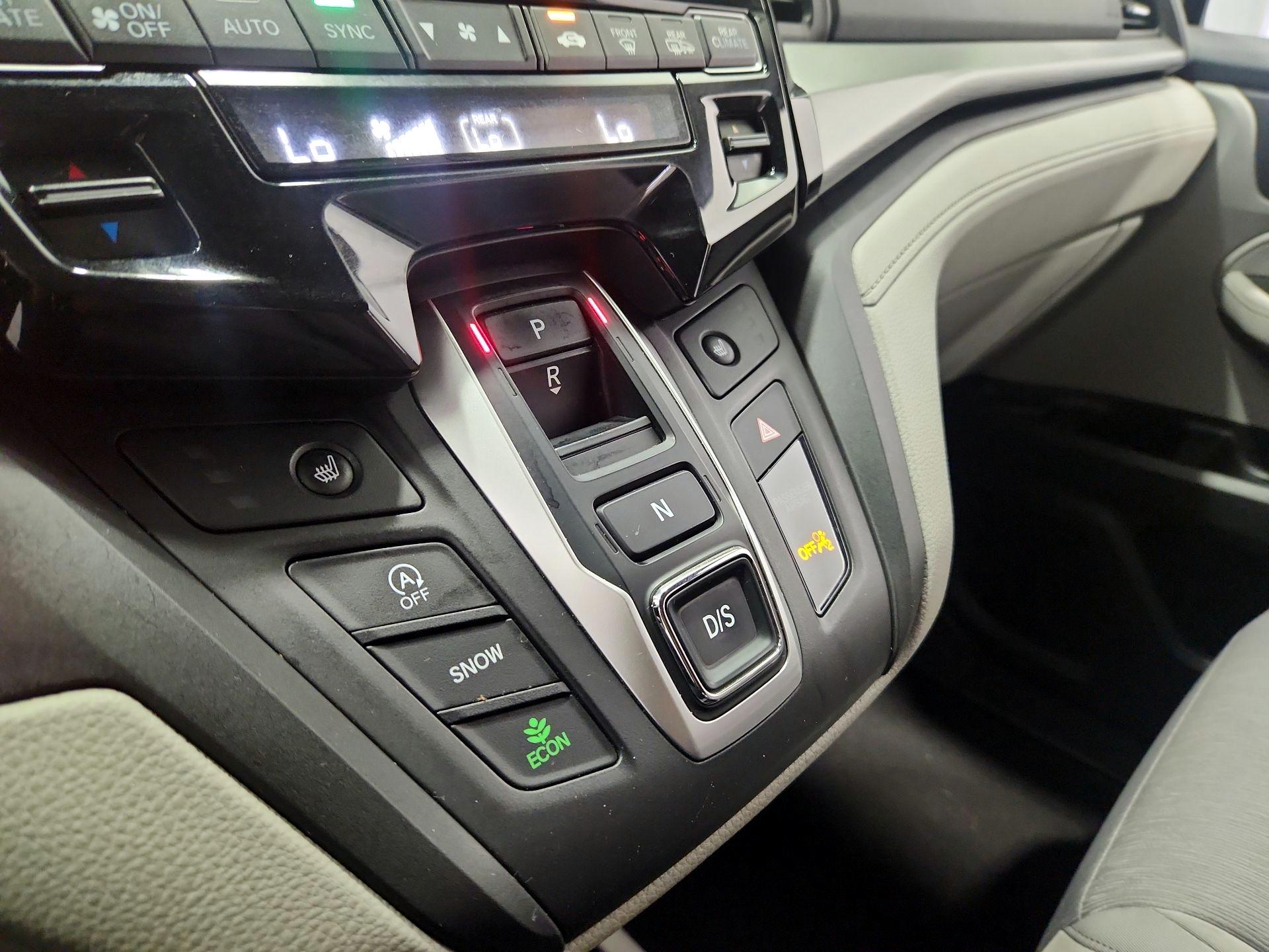 Thumbnail: 2020 Honda Odyssey - 17
