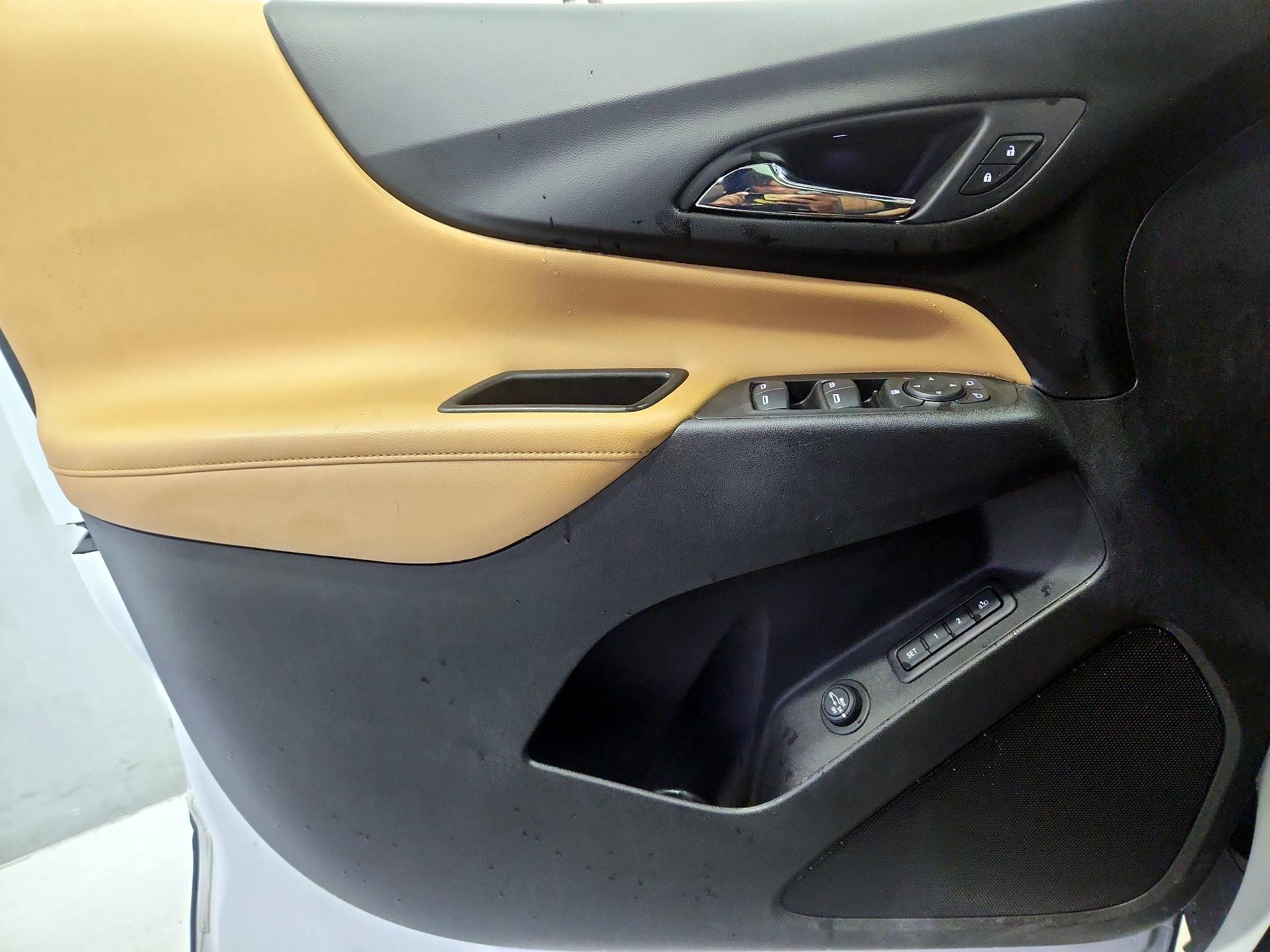 Thumbnail: 2020 Chevrolet Equinox - 12