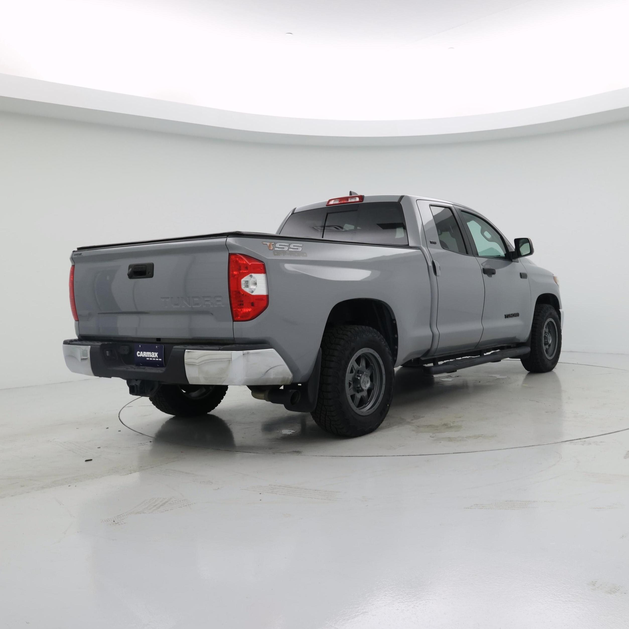Thumbnail: 2020 Toyota Tundra - 8