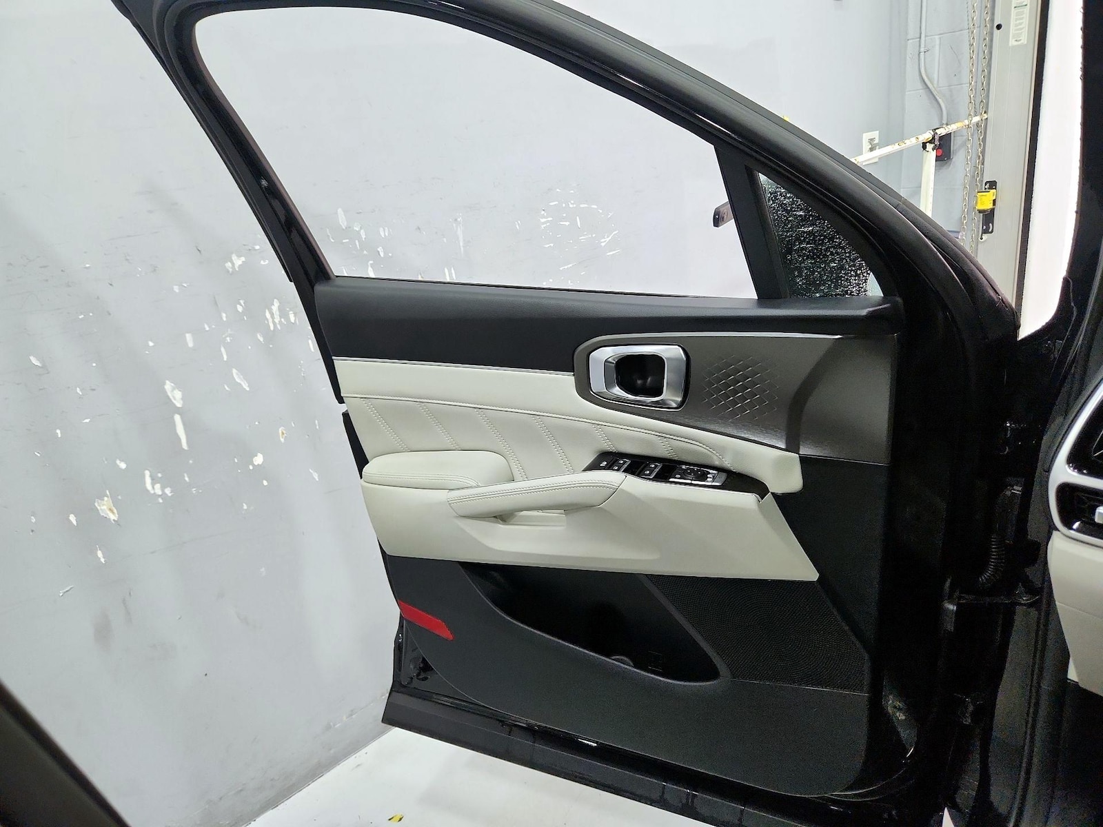 2023 Kia Sorento SX - Photo 13