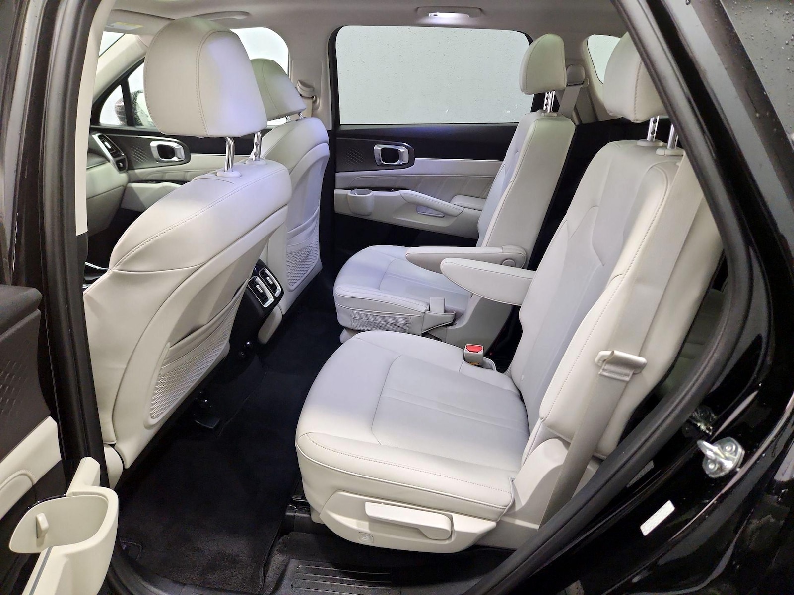 2023 Kia Sorento SX - Photo 22