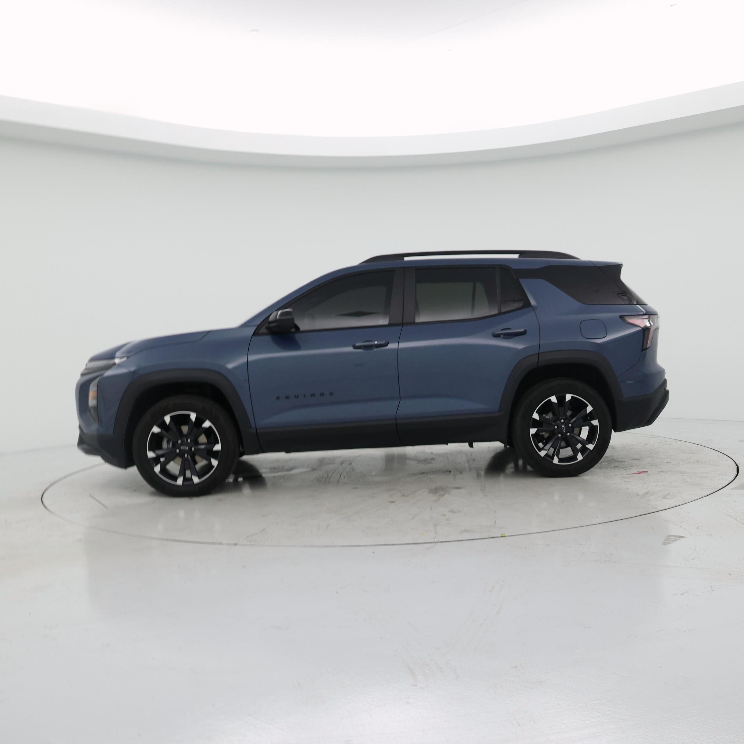 Thumbnail: 2026 Chevrolet Equinox - 3
