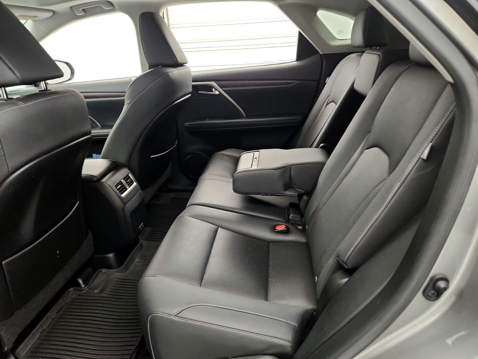 2022 Lexus RX 350 - Photo 21