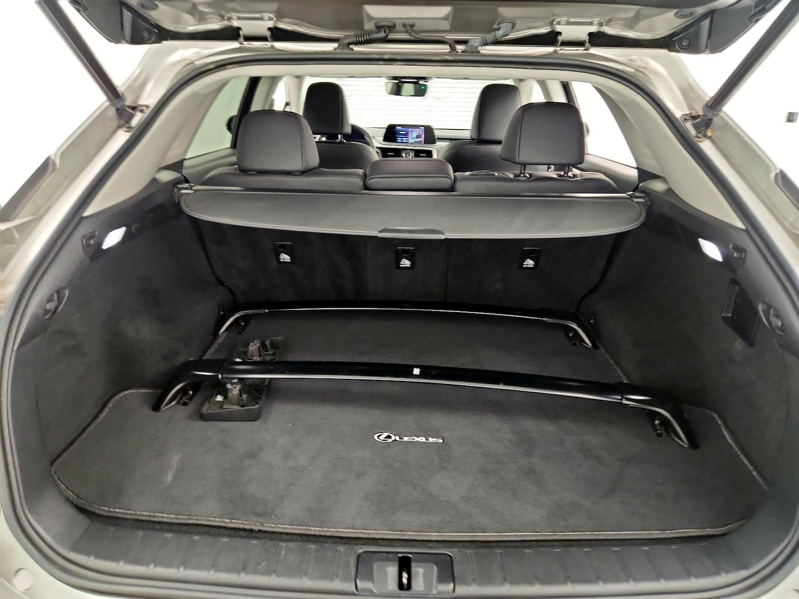 2022 Lexus RX 350 - Photo 22