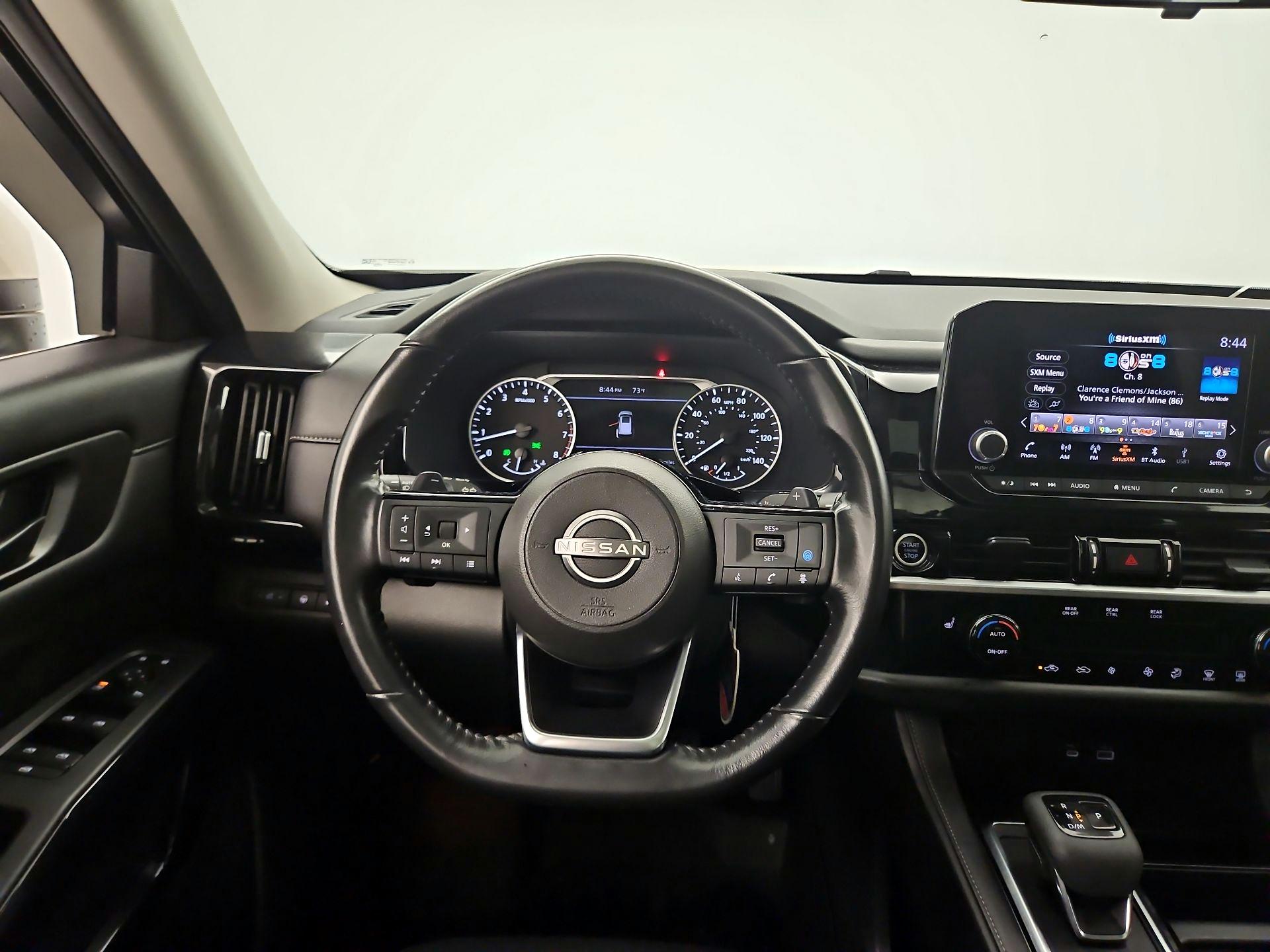 Thumbnail: 2023 Nissan Pathfinder - 10