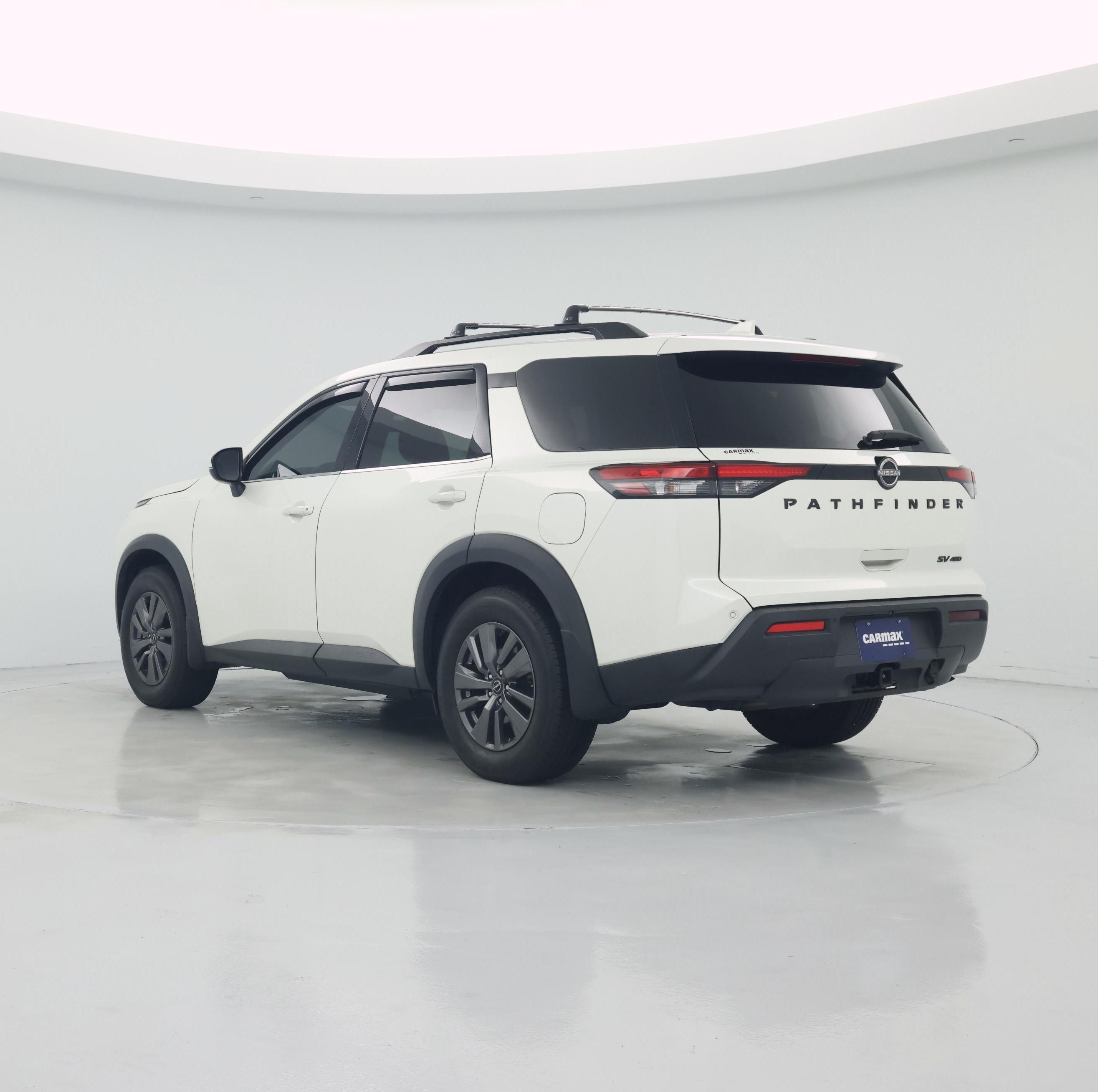 Thumbnail: 2023 Nissan Pathfinder - 2