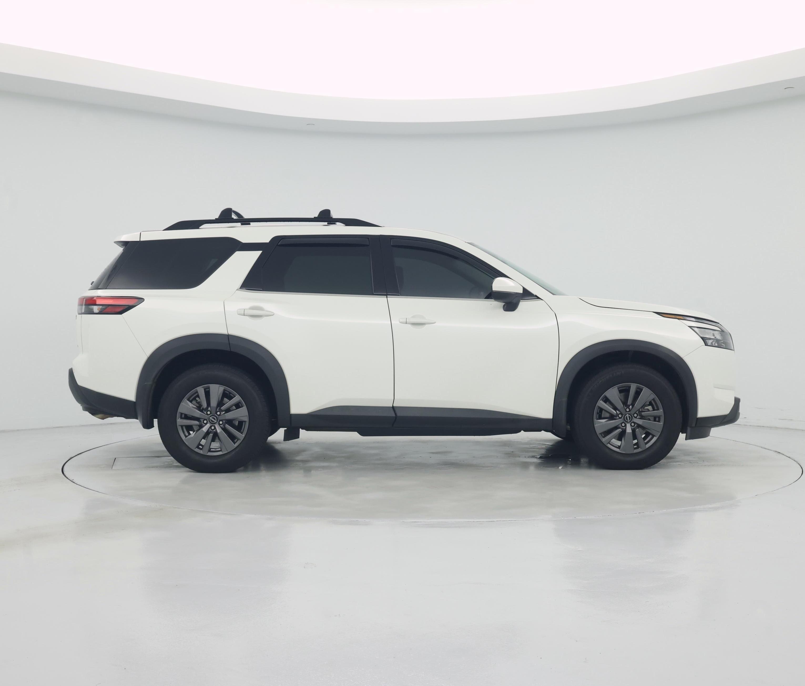 Thumbnail: 2023 Nissan Pathfinder - 7