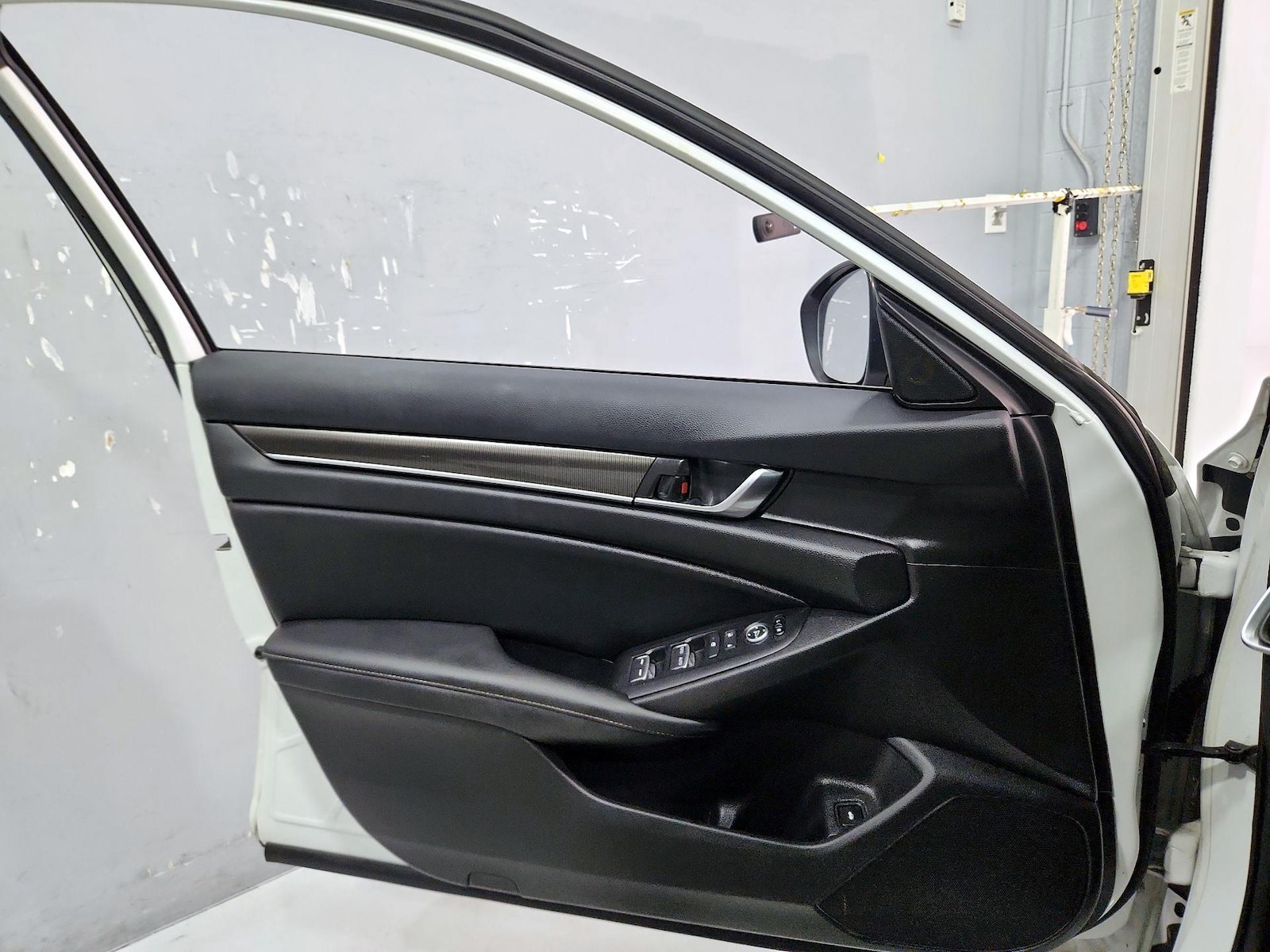 2022 Honda Accord Sport - Photo 13