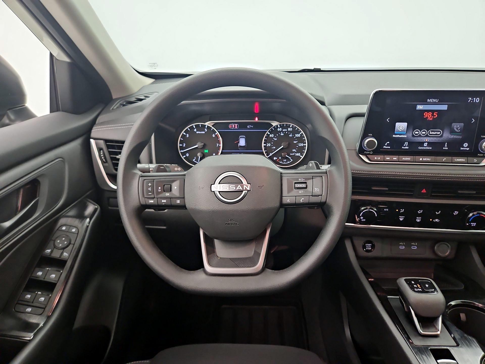 Thumbnail: 2026 Nissan Rogue - 10