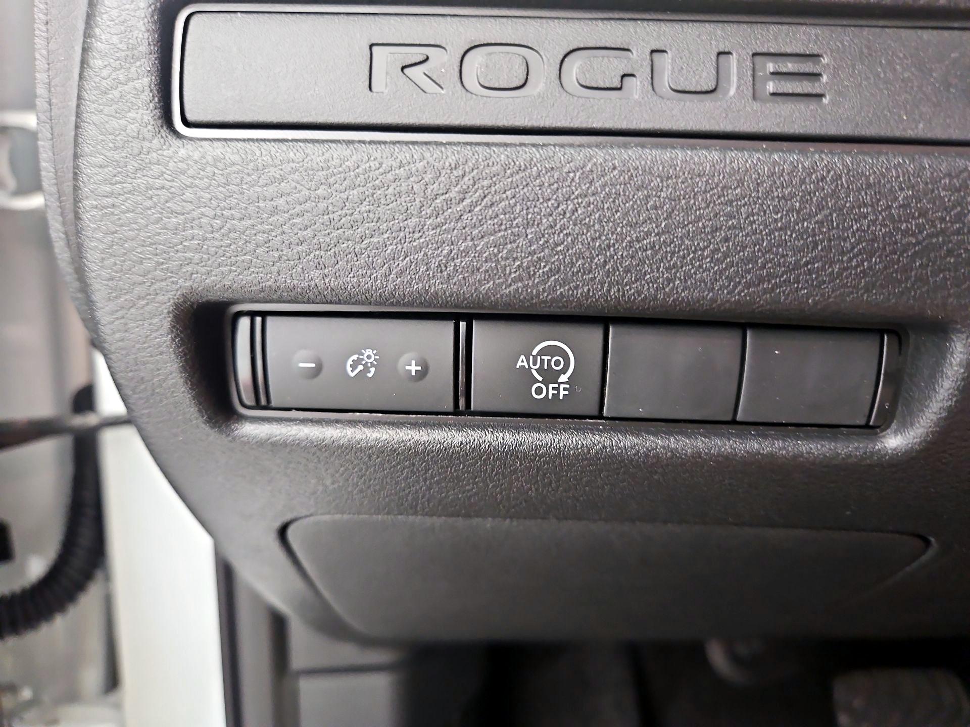 Thumbnail: 2026 Nissan Rogue - 13