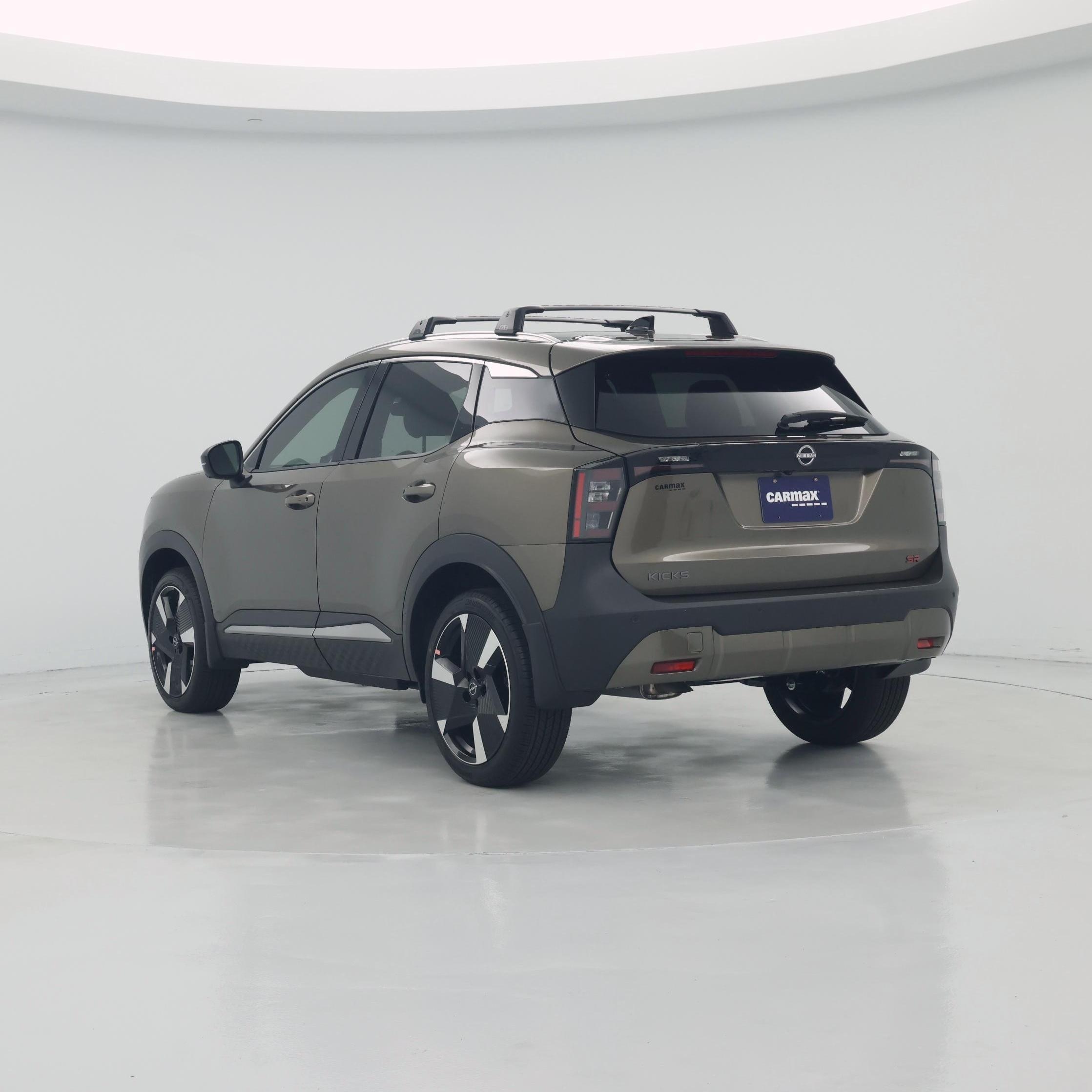 Thumbnail: 2026 Nissan Kicks - 2