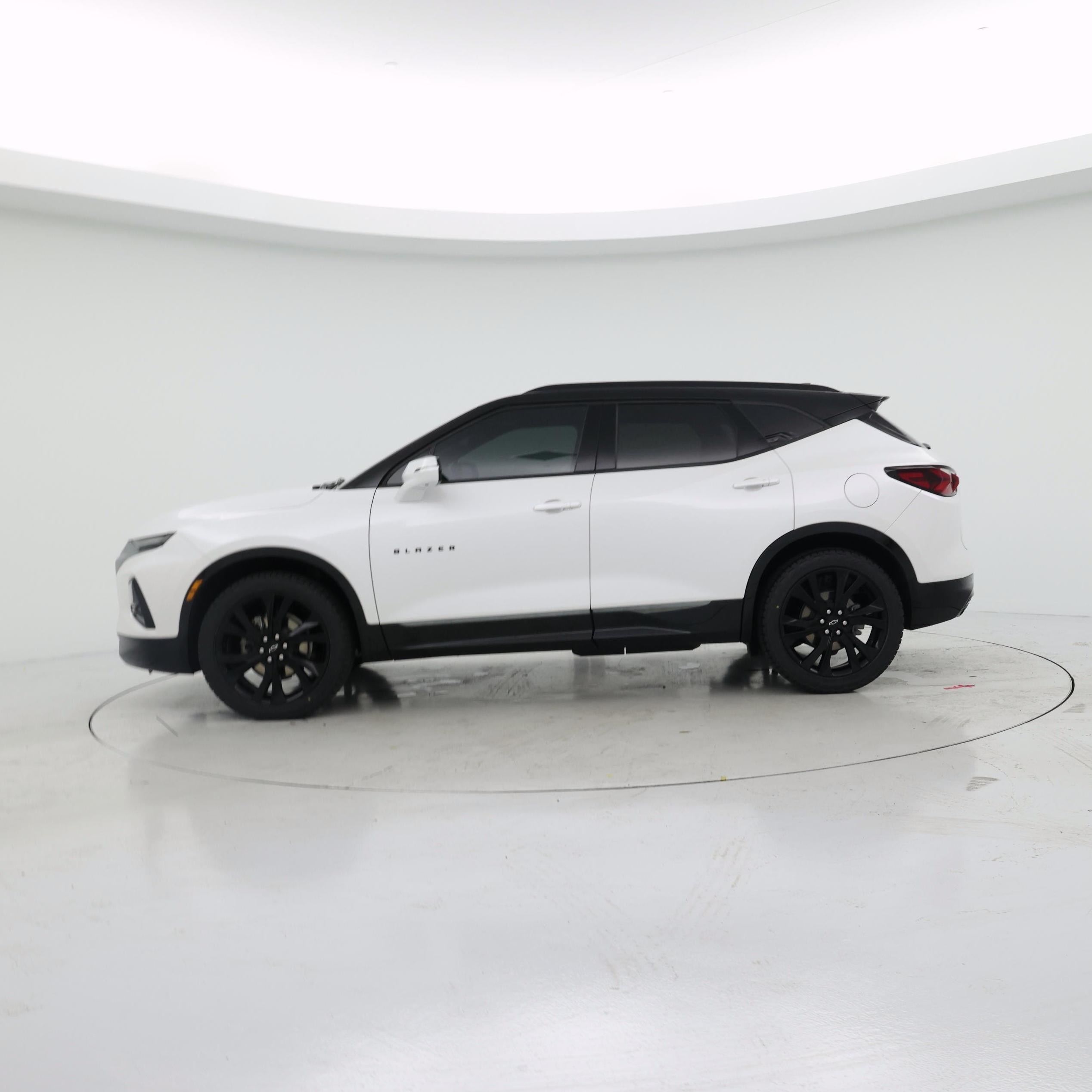 Thumbnail: 2022 Chevrolet Blazer - 3