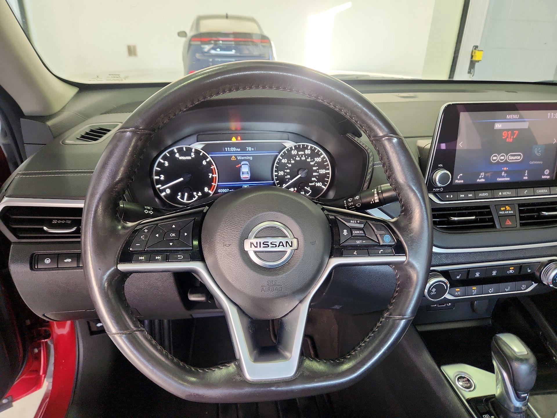 Thumbnail: 2021 Nissan Altima - 10