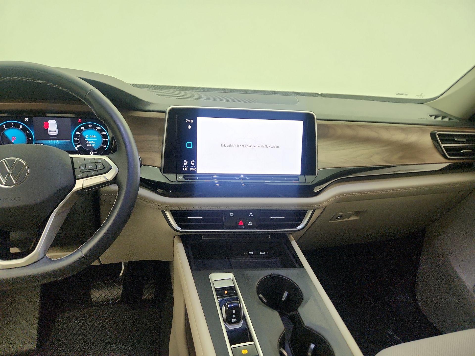 Thumbnail: 2024 Volkswagen Atlas - 9