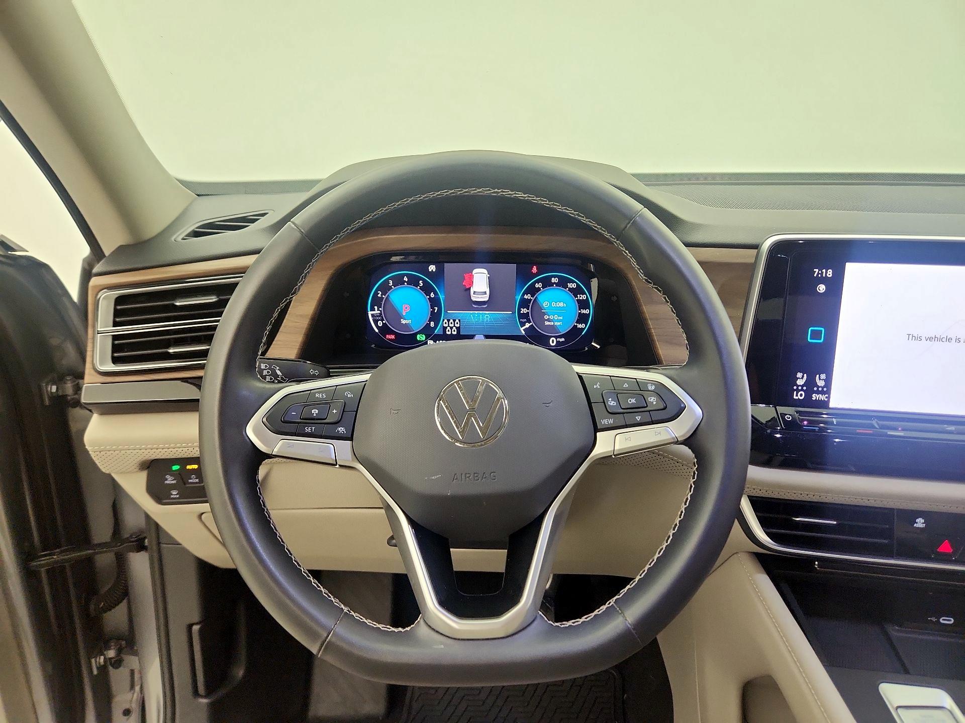 Thumbnail: 2024 Volkswagen Atlas - 10