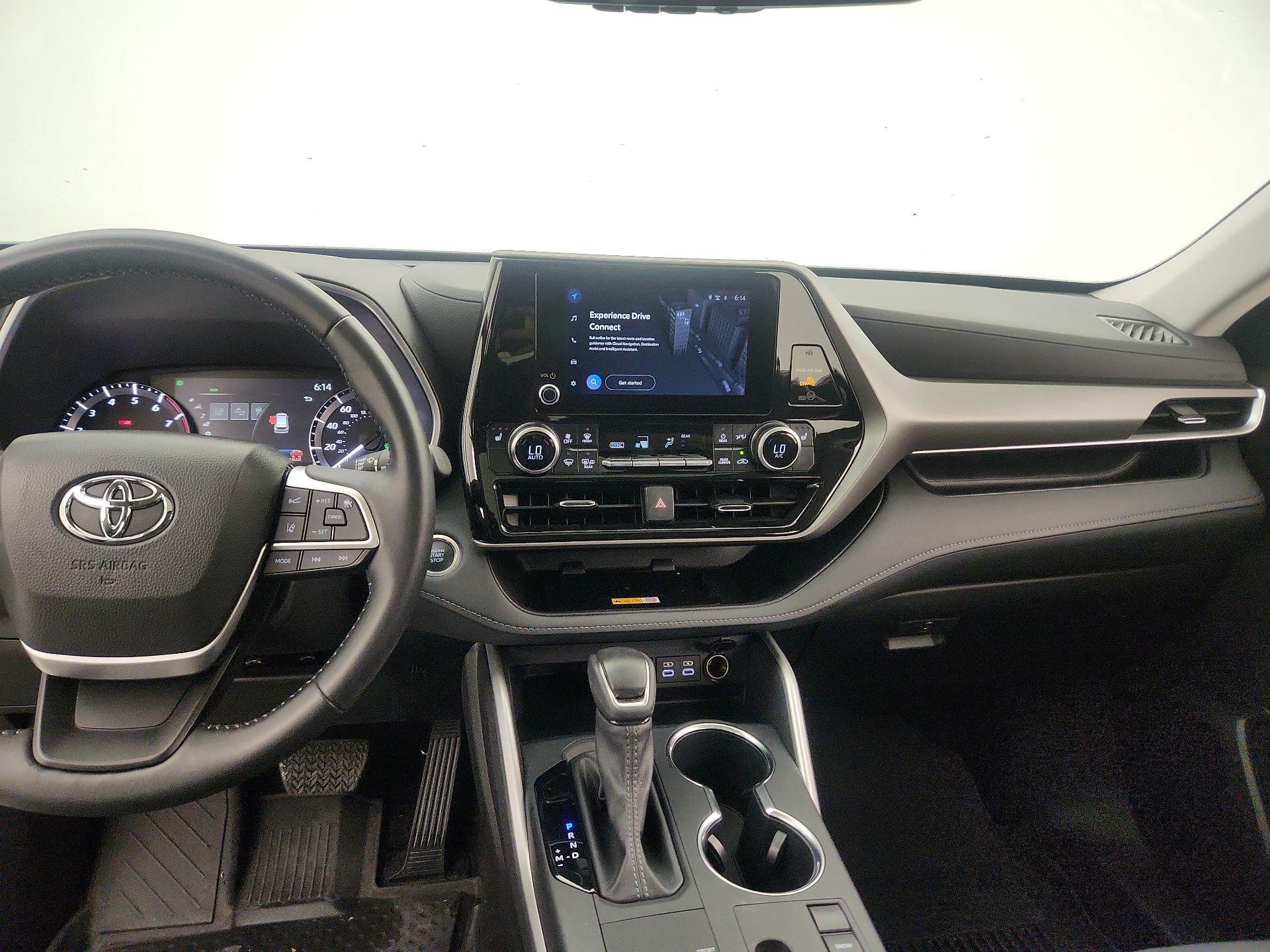 Thumbnail: 2025 Toyota Highlander - 9