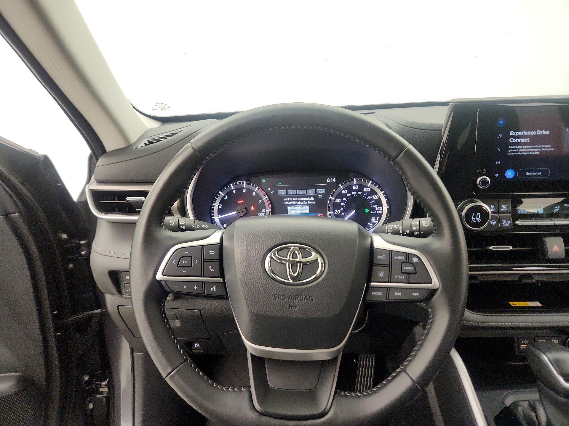Thumbnail: 2025 Toyota Highlander - 10