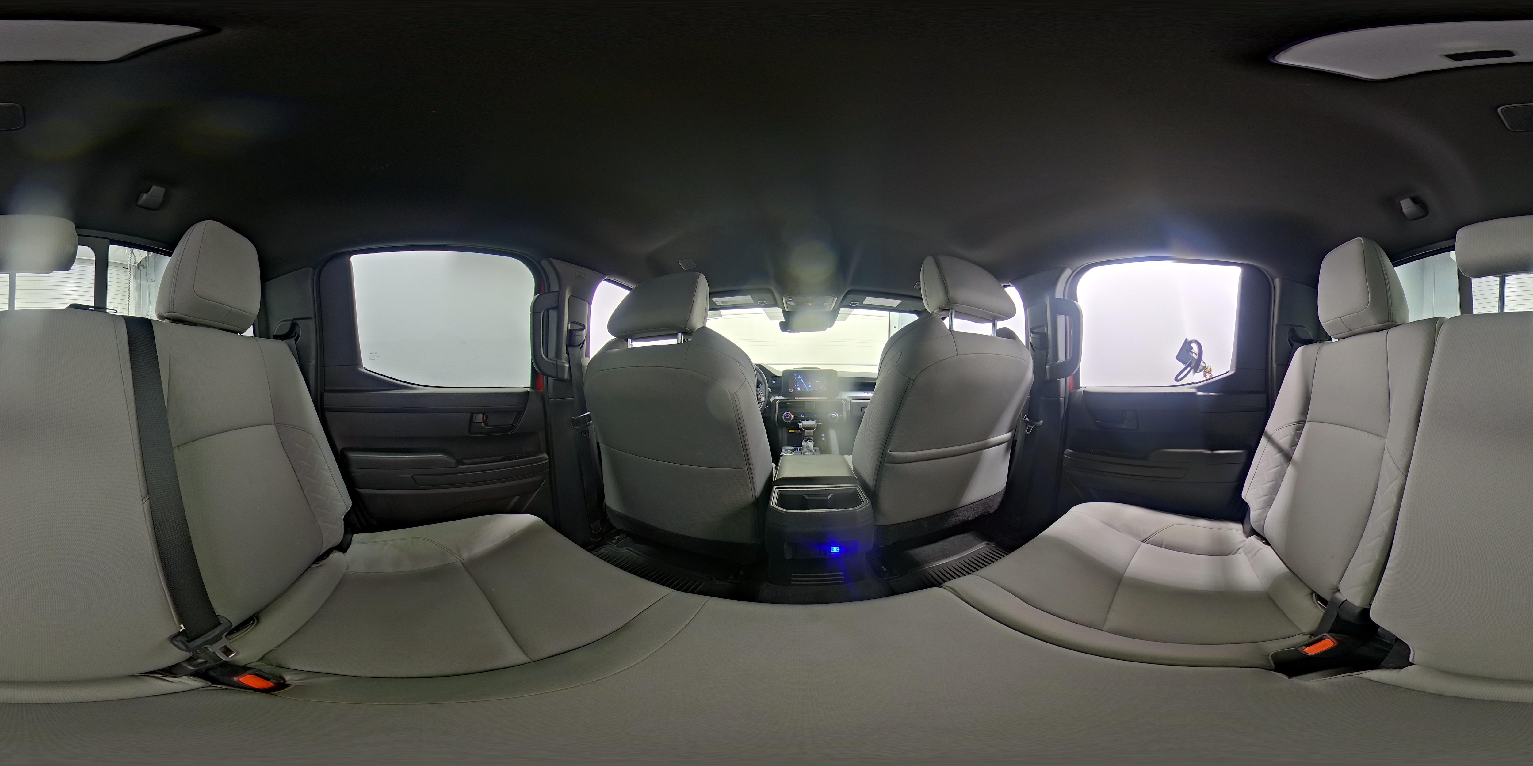 2025 Toyota Tacoma SR5 - Photo 26