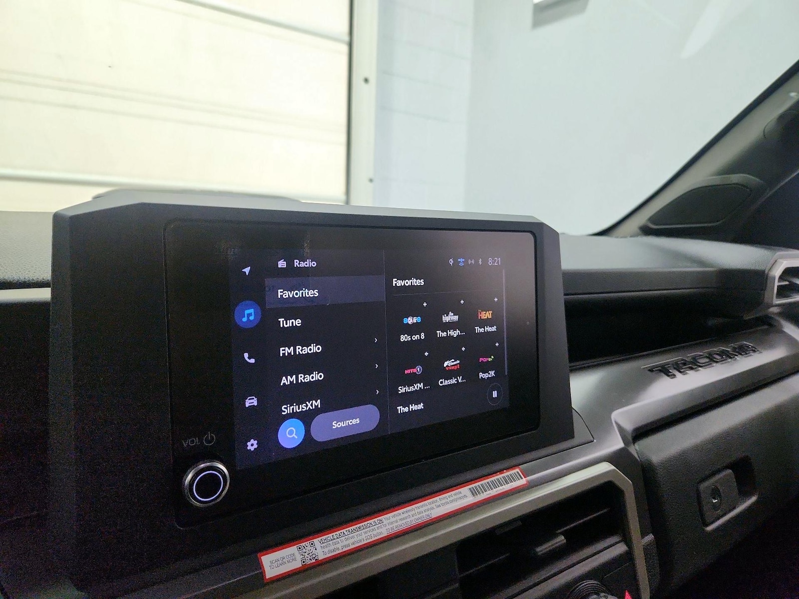 2025 Toyota Tacoma SR5 - Photo 17